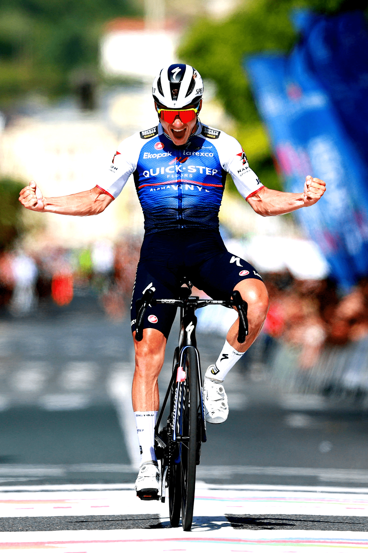 1280x1920 Remco Evenepoel Wallpaper