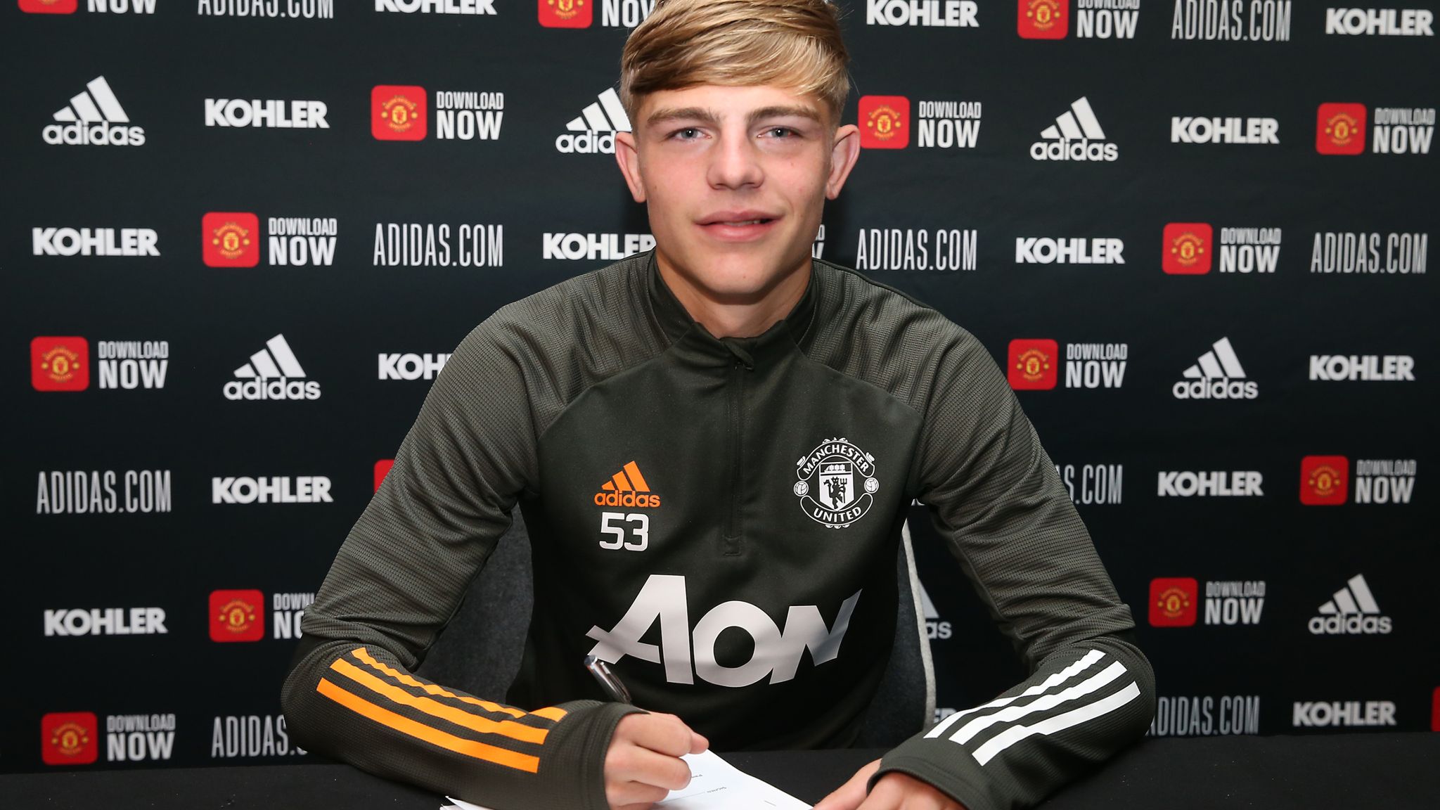 2048x1152 Brandon Williams Signs New Four Year Manchester United Deal