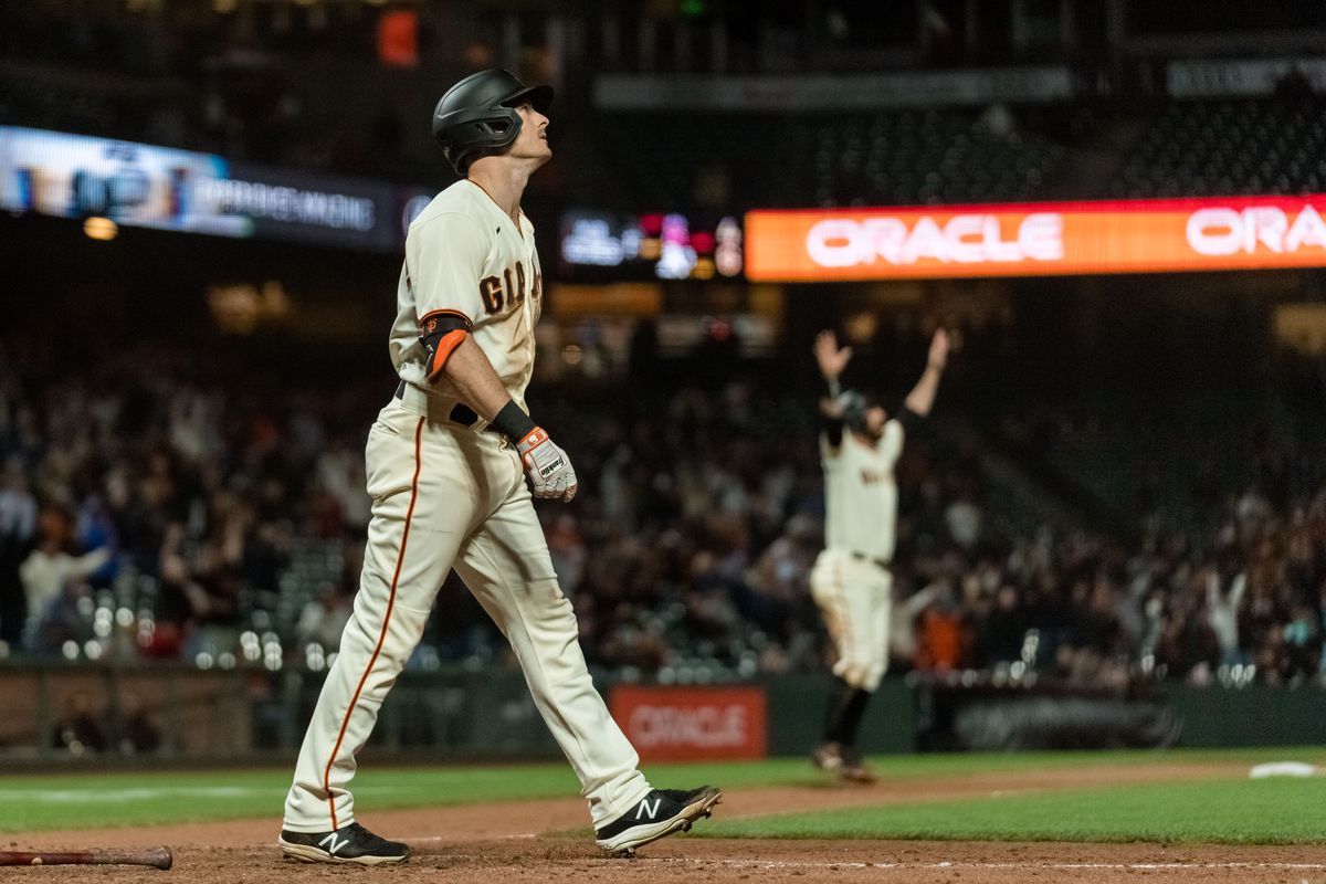1200x800 Mike Yastrzemski