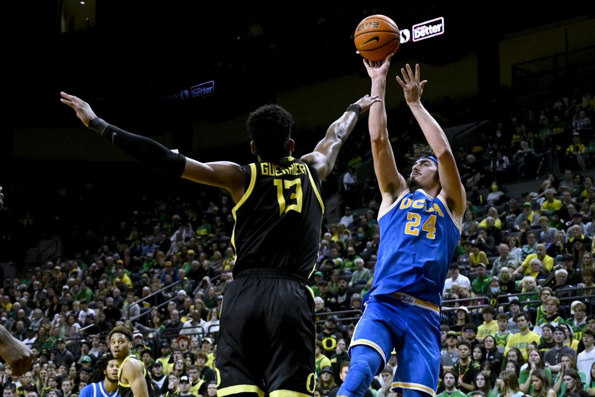 1200x800 Jaime Jaquez Jr. Leads UCLA Past Oregon To Pad Its Pac 12 Lead Angeles Times