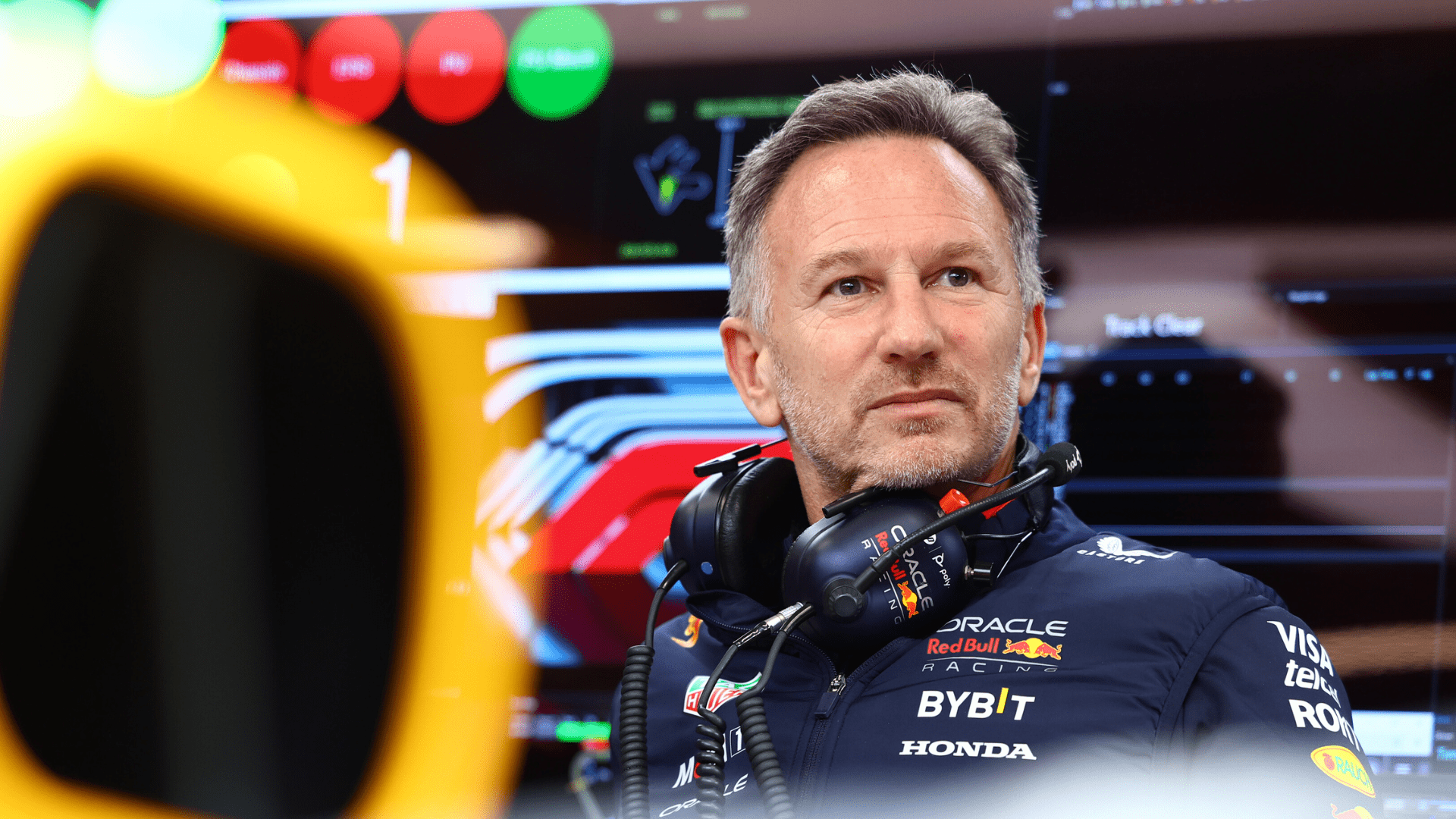 1920x1080 Horner questions Perez's pit lane hesitation in Qatar sprint