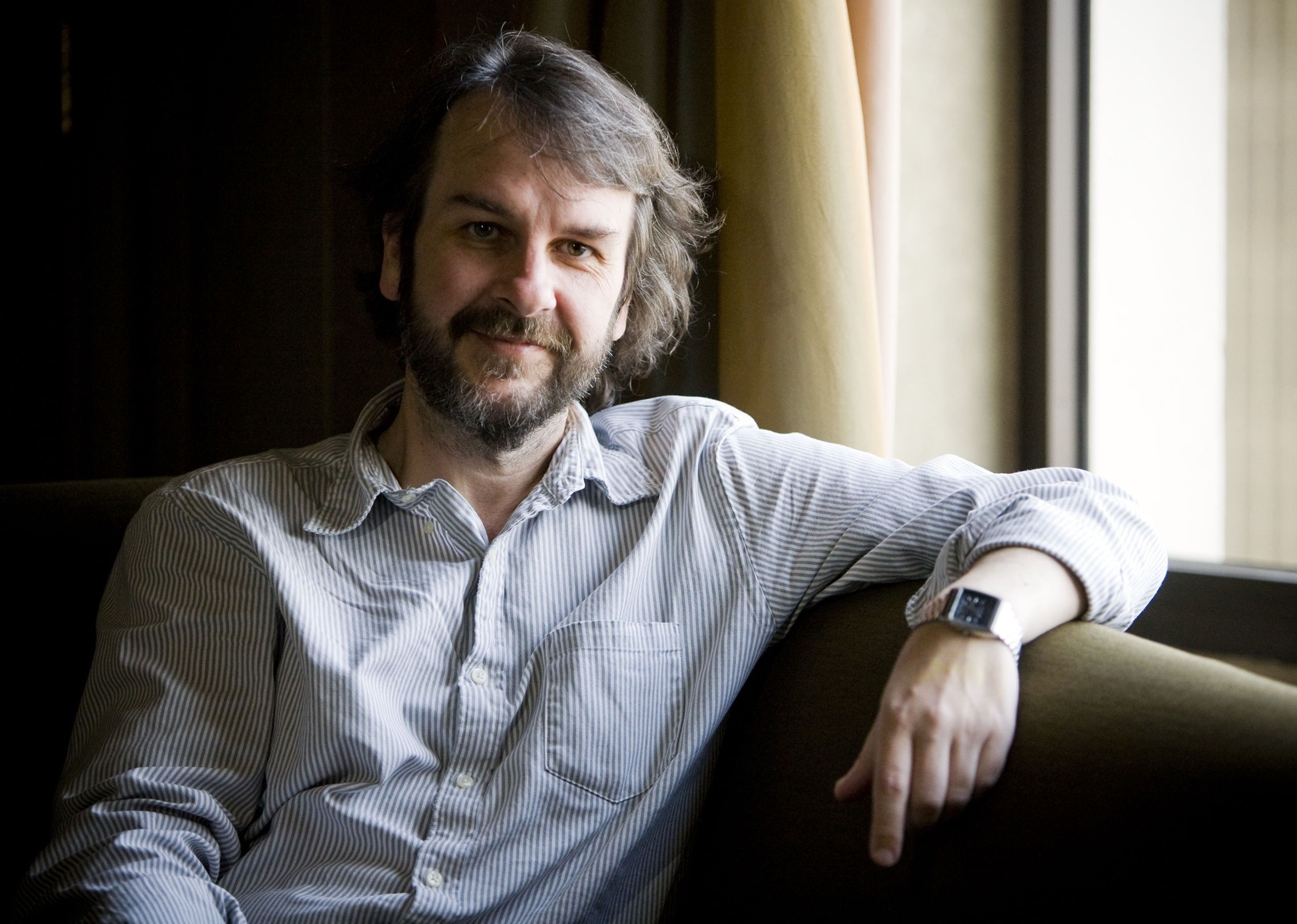 2906x2072 Peter Jackson Wallpaper