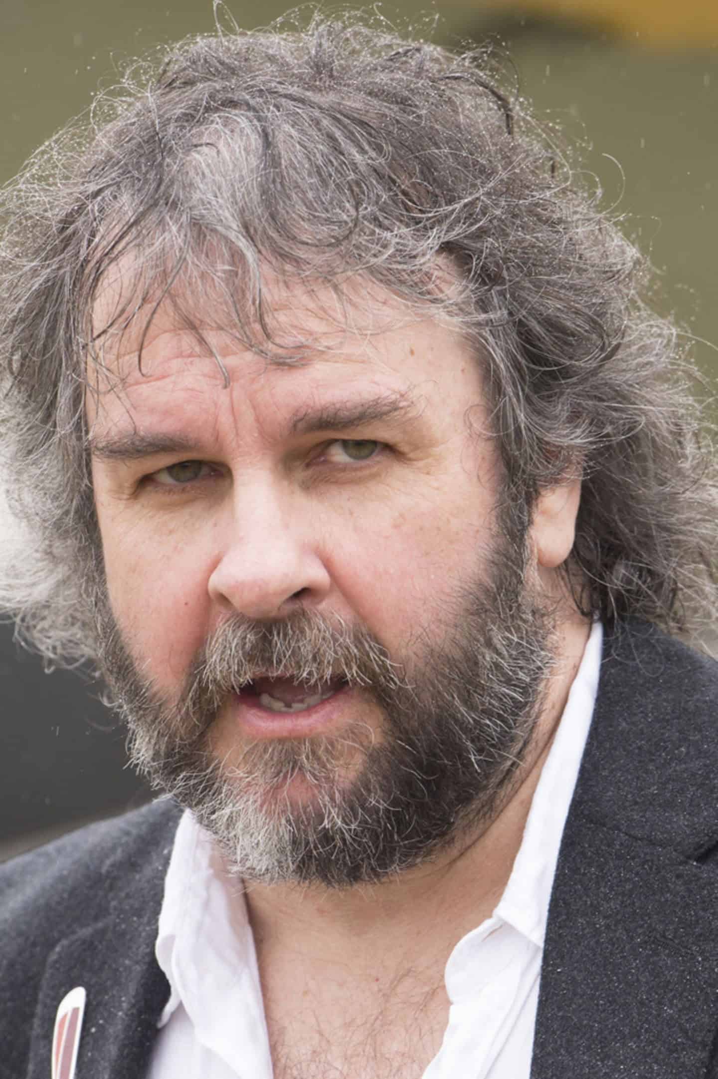 1440x2162 Peter Jackson Wallpaper