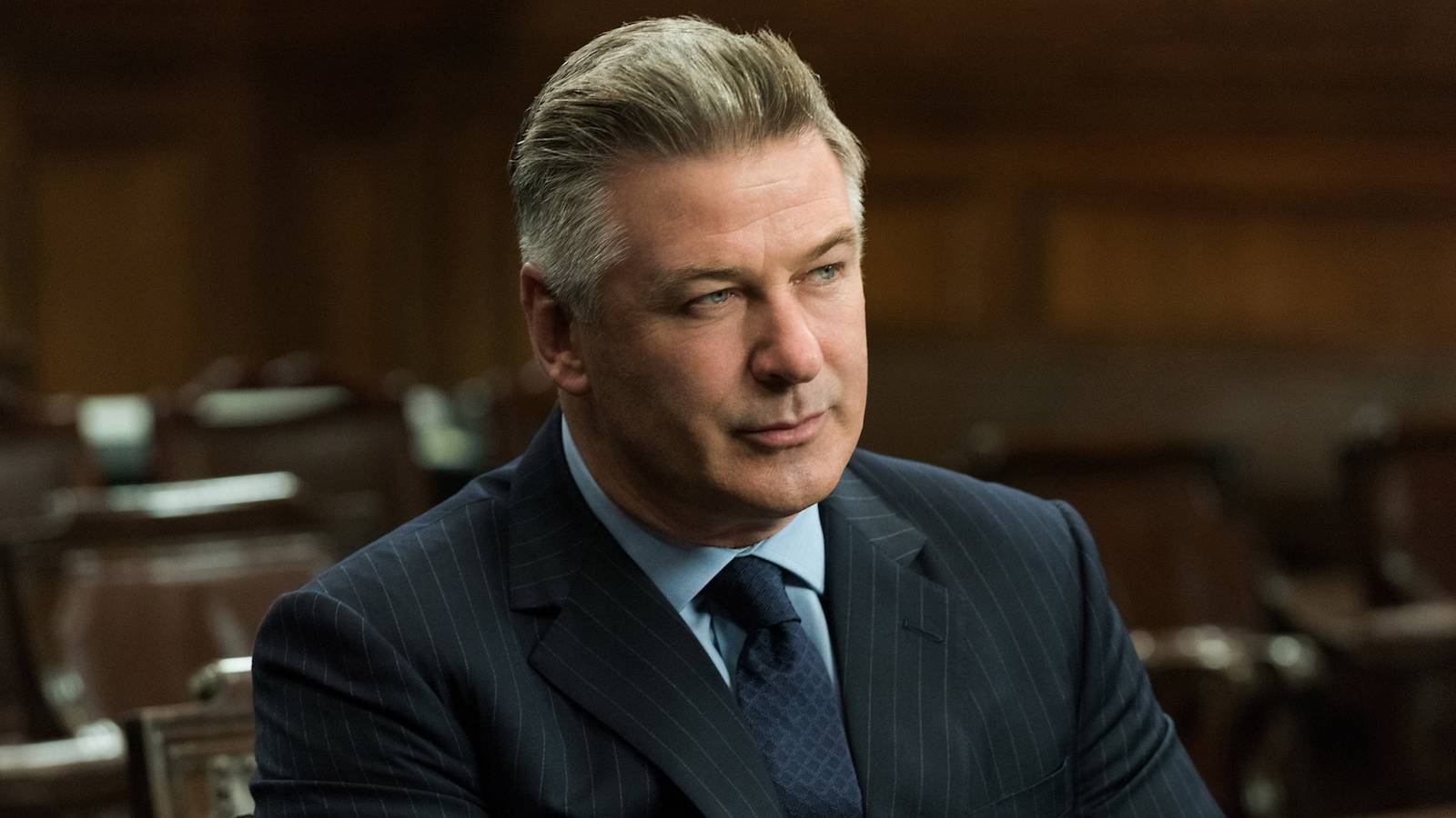 1600x900 Alec Baldwin Joins Chris Hemsworth Crime Epic 'Kockroach'