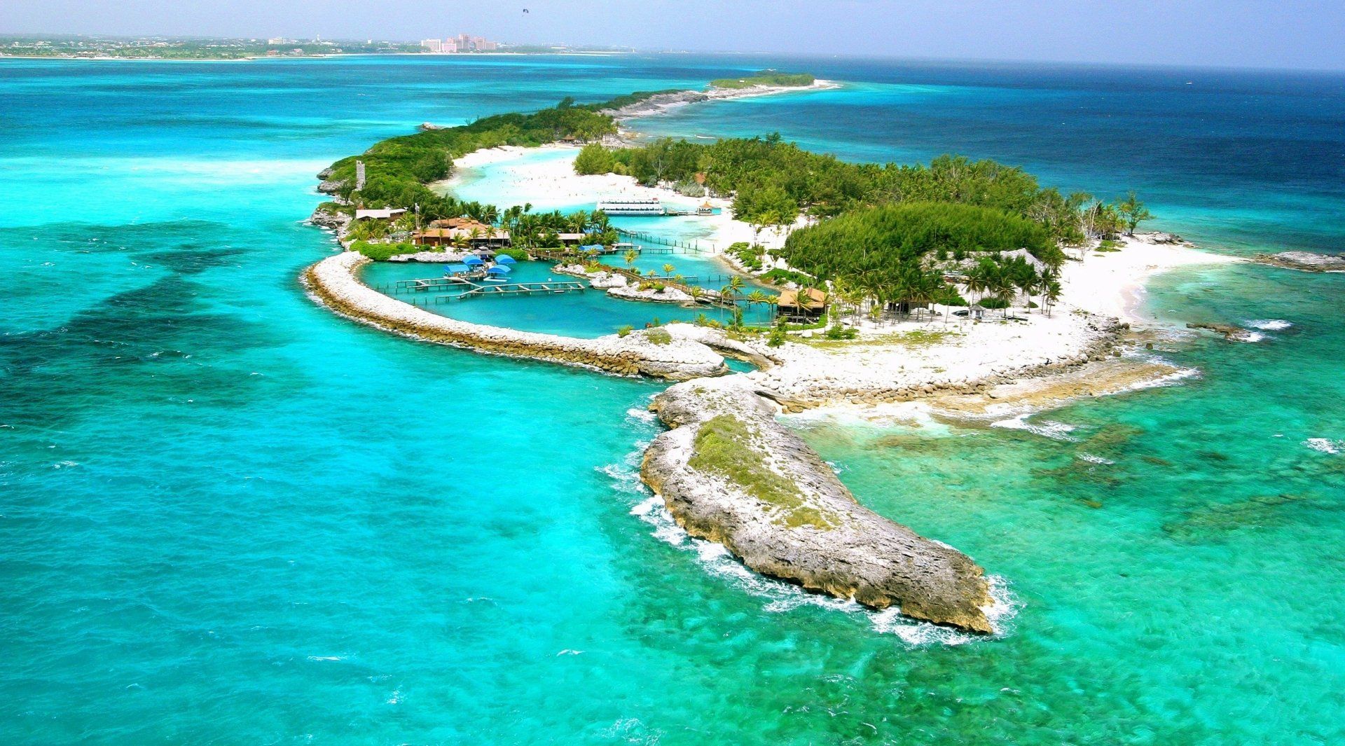 1920x1065 Bahamas Tropical Island Village: Scenic Atoll HD Wallpaperx1438