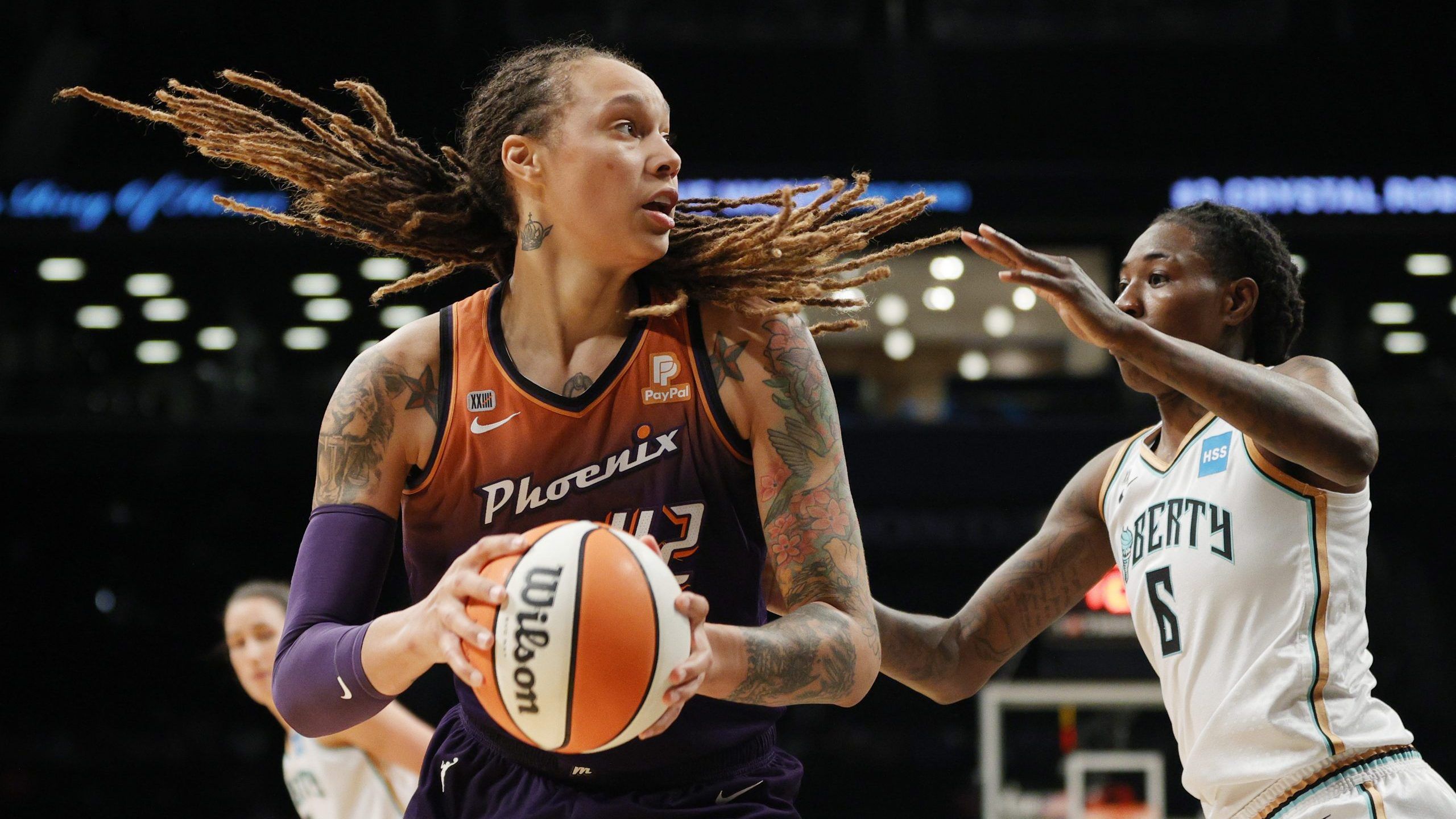 2560x1440 Brittney Griner throws down 3rd dunk of season in Mercury win over Liberty