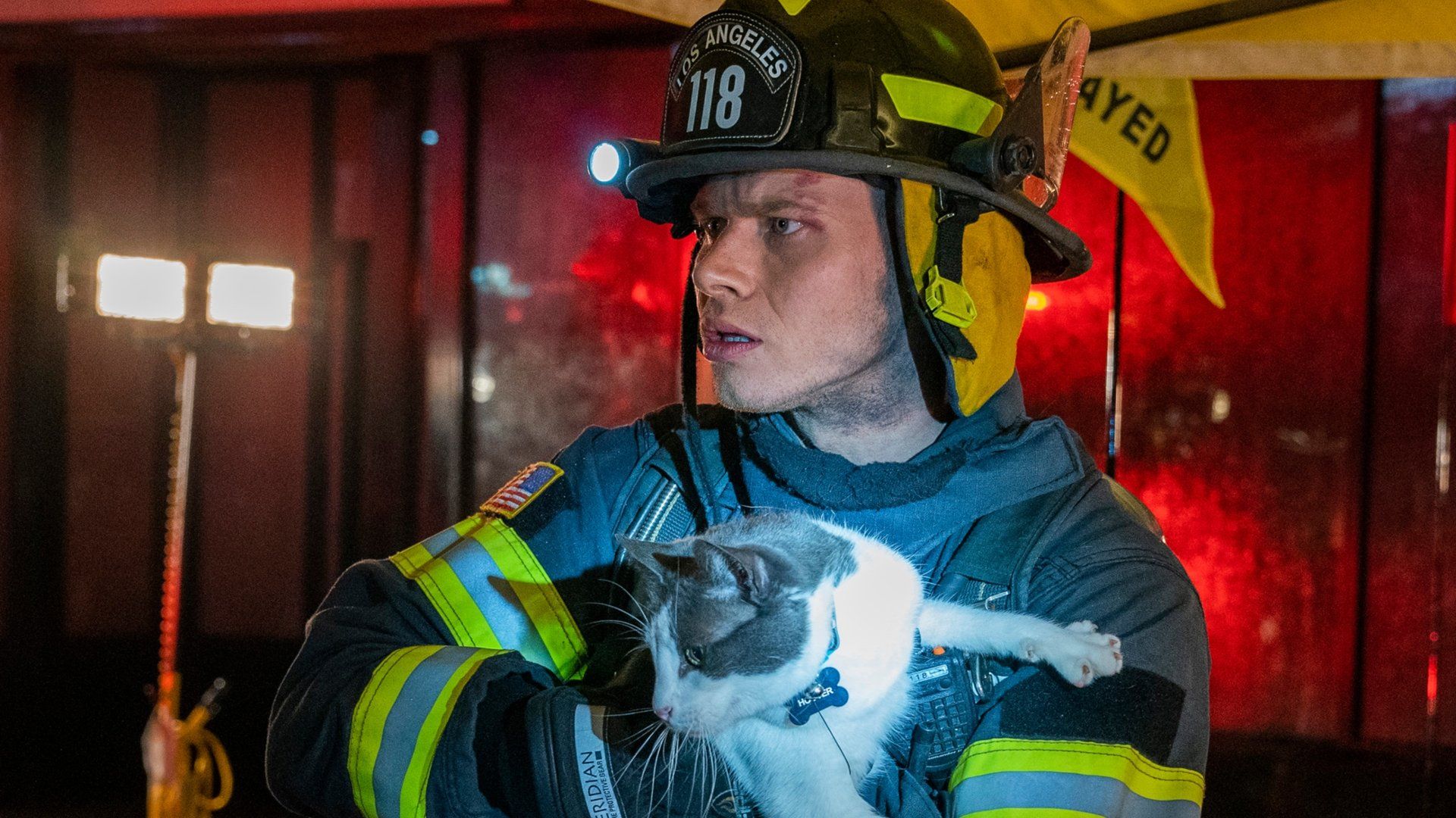 1920x1080 9 1 1's Oliver Stark Teases Train Derailment In Season 3 Finale: 'Bigger Than Anything We've Done'