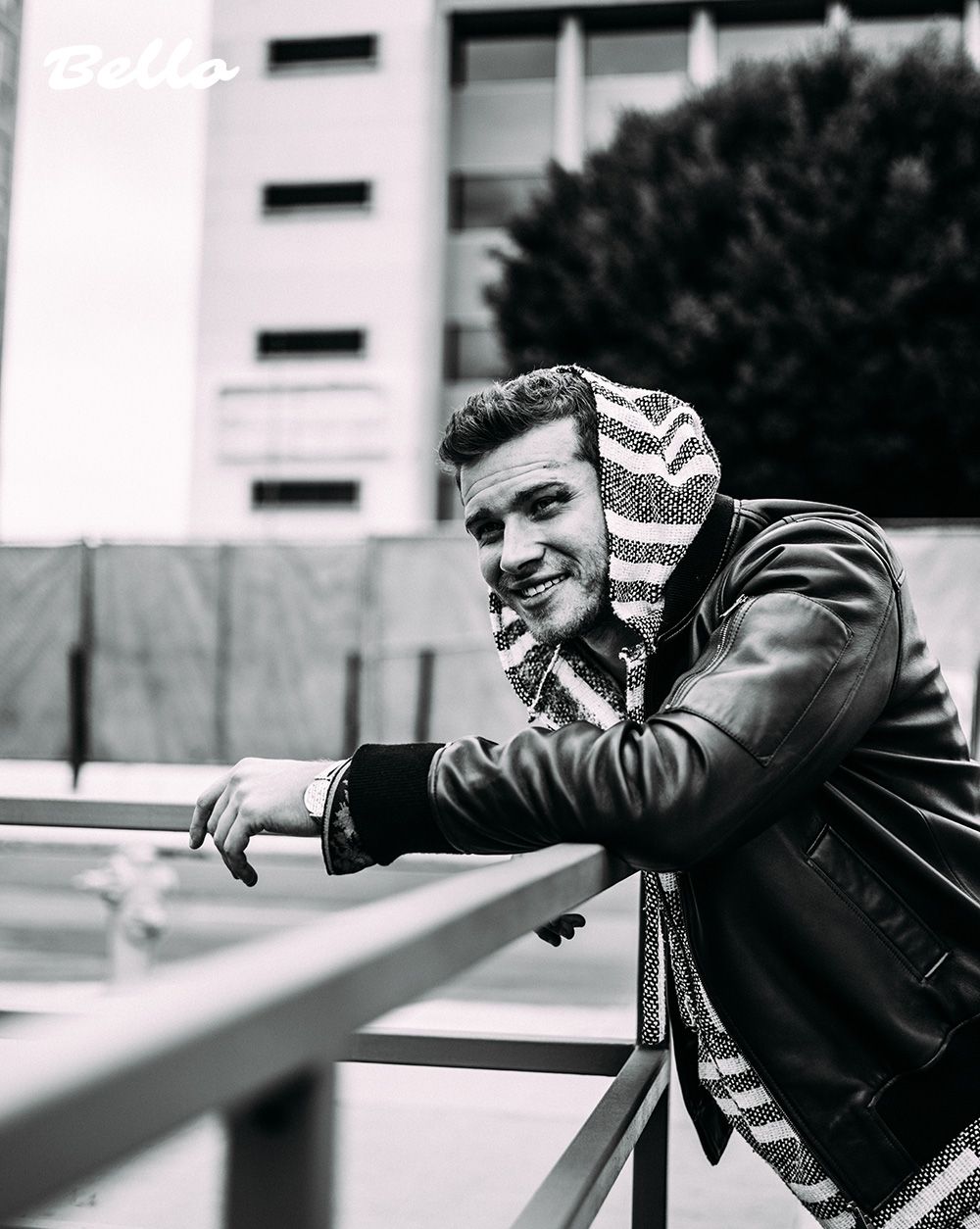 1000x1254 Oliver Stark