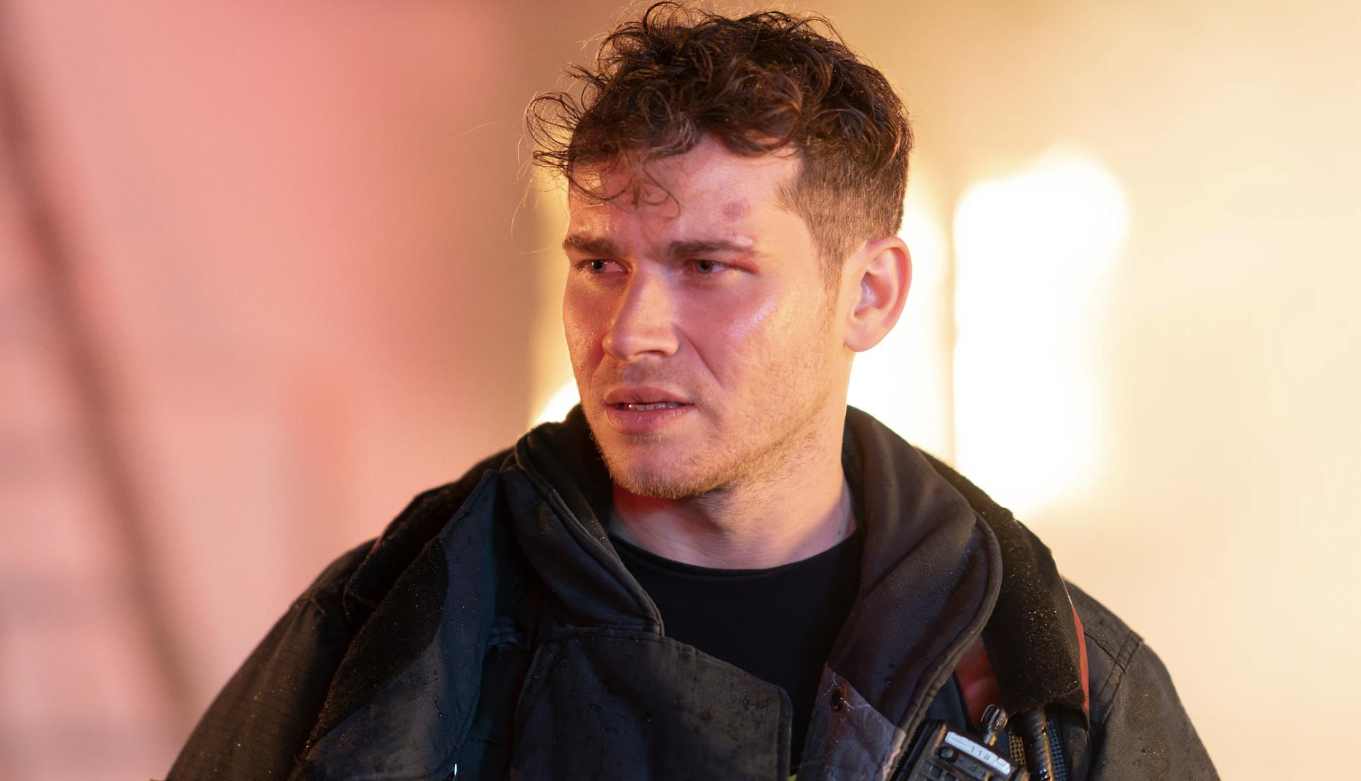 1924x1104 Oliver Stark