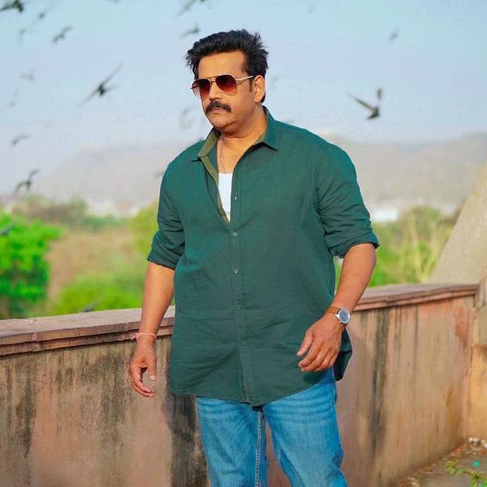 1600x1600 Happy Birthday Ravi Kishan: Versatile Actor's Unbeatable Performances in Movies and Web Series