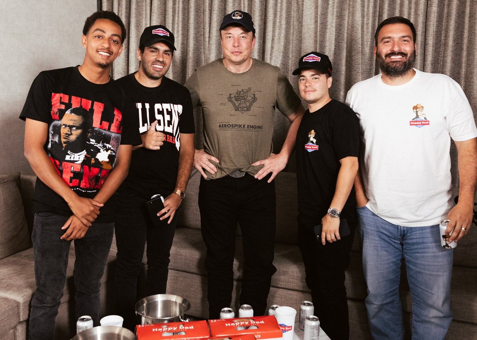 1576x1124 Elon Musk joins the Nelk Boys on Full Send podcast
