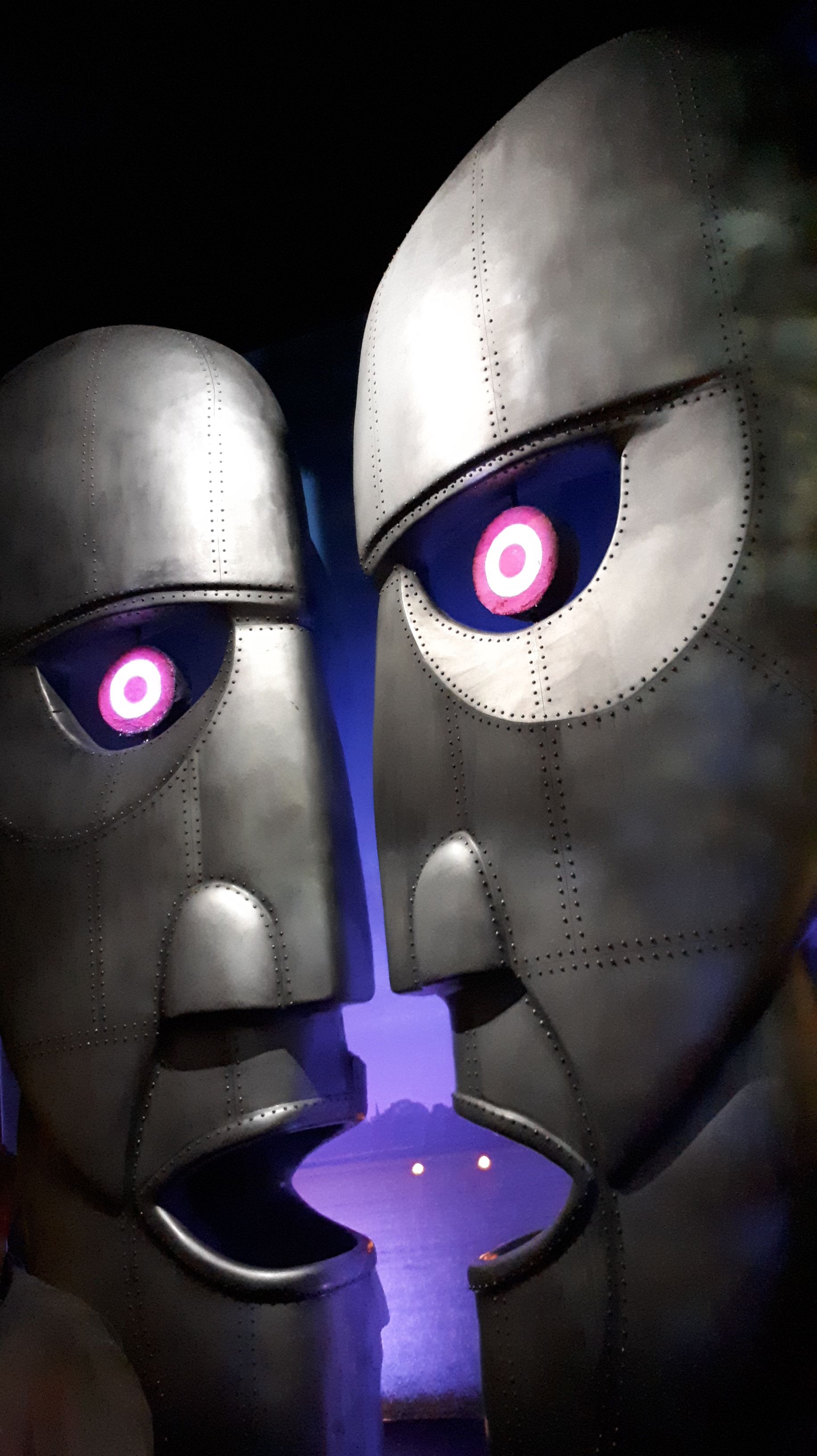 1832x3264 Review: 'Their Mortal Remains' Pink Floyd Exhibition at the V&A. Darren's music blog