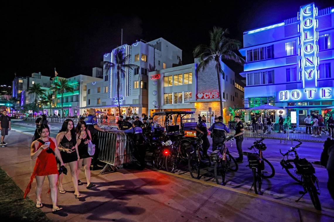 1140x760 Miami Beach spring break measures are keeping crowds away