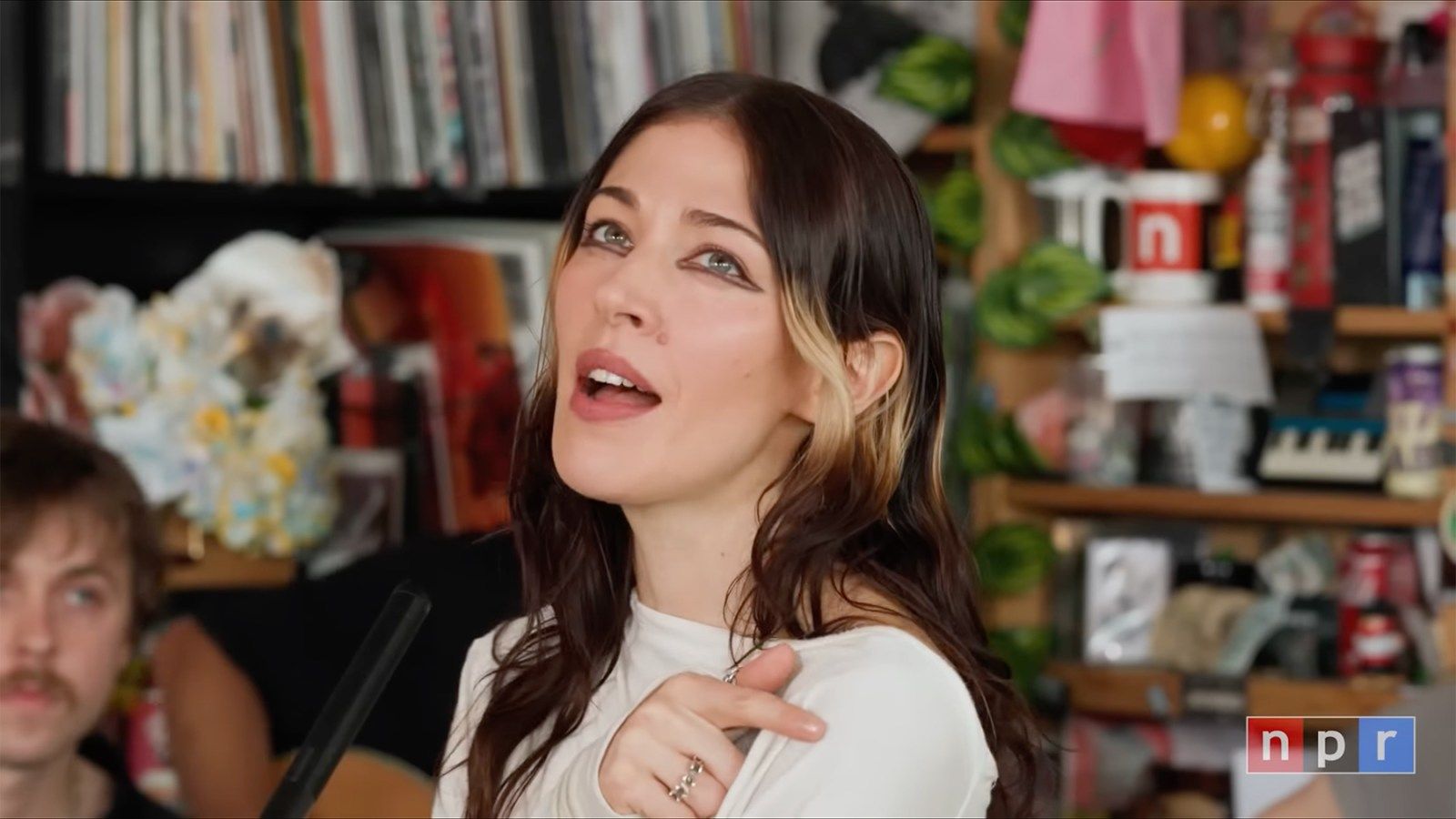 1600x900 Caroline Polachek Performs on Tiny Desk, Talks Céline Dion Inspiration