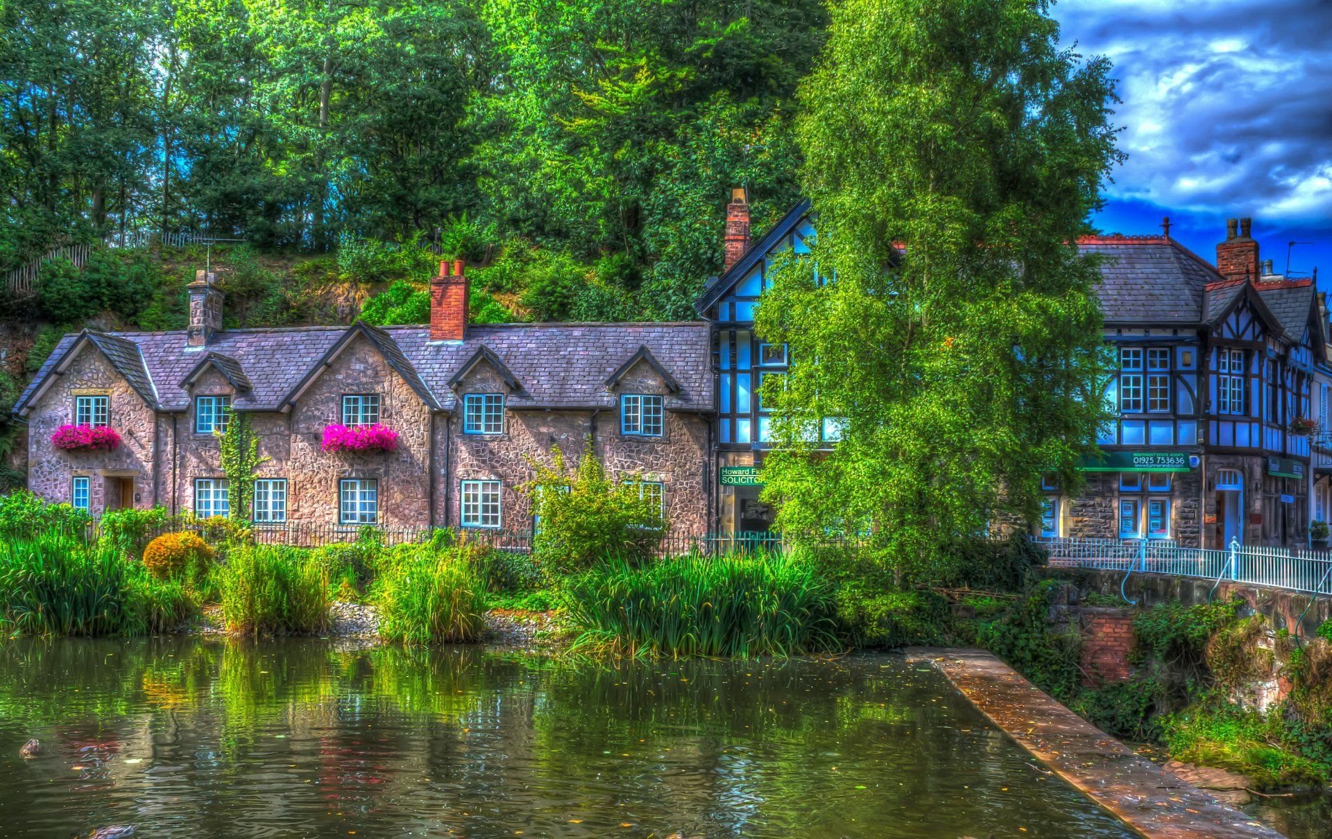 1920x1210 Charming English Countryside Wallpaperx1890