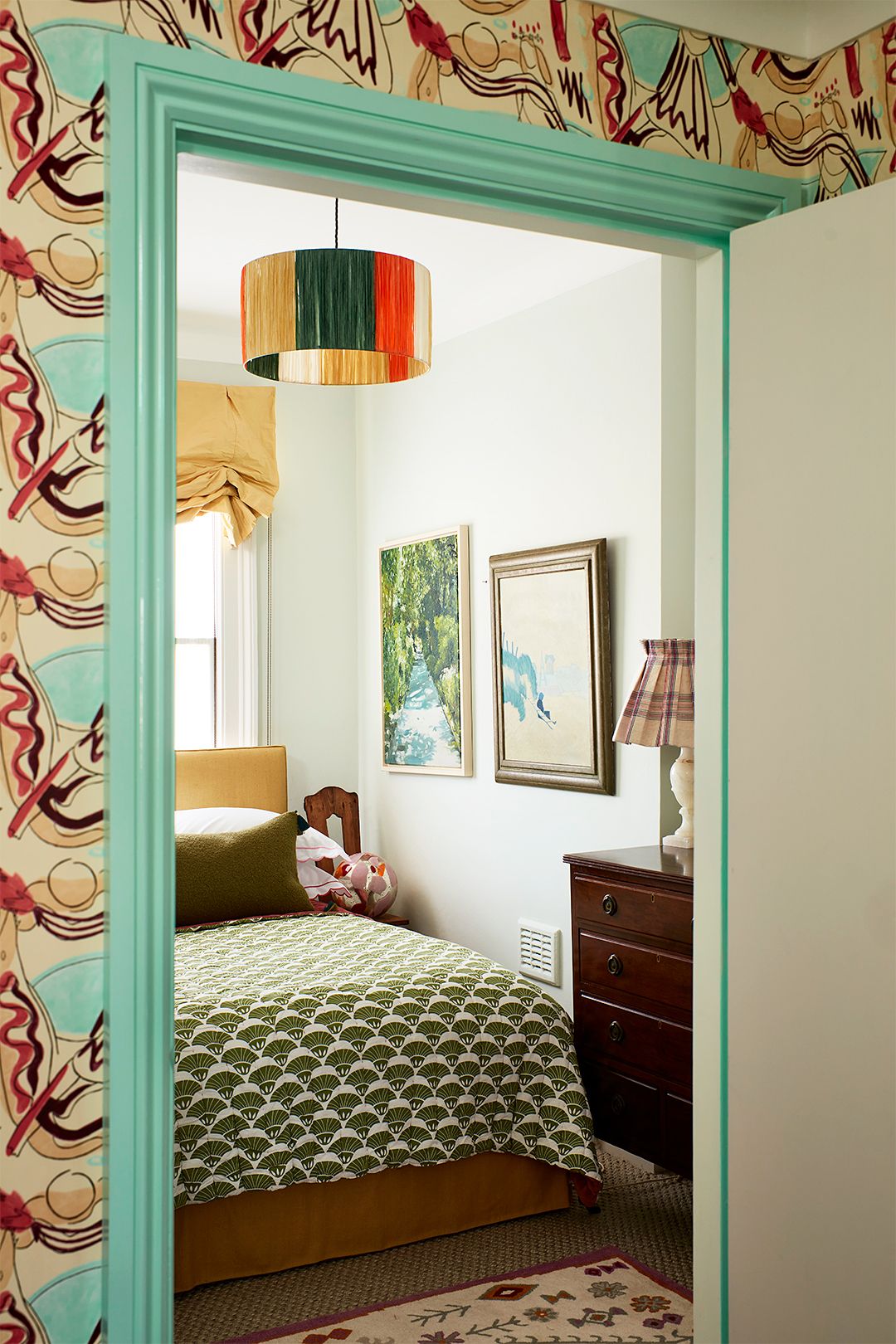 1080x1620 The Peppy Patterns in Designer Cath Beckett's London Apartment Clash on Purpose