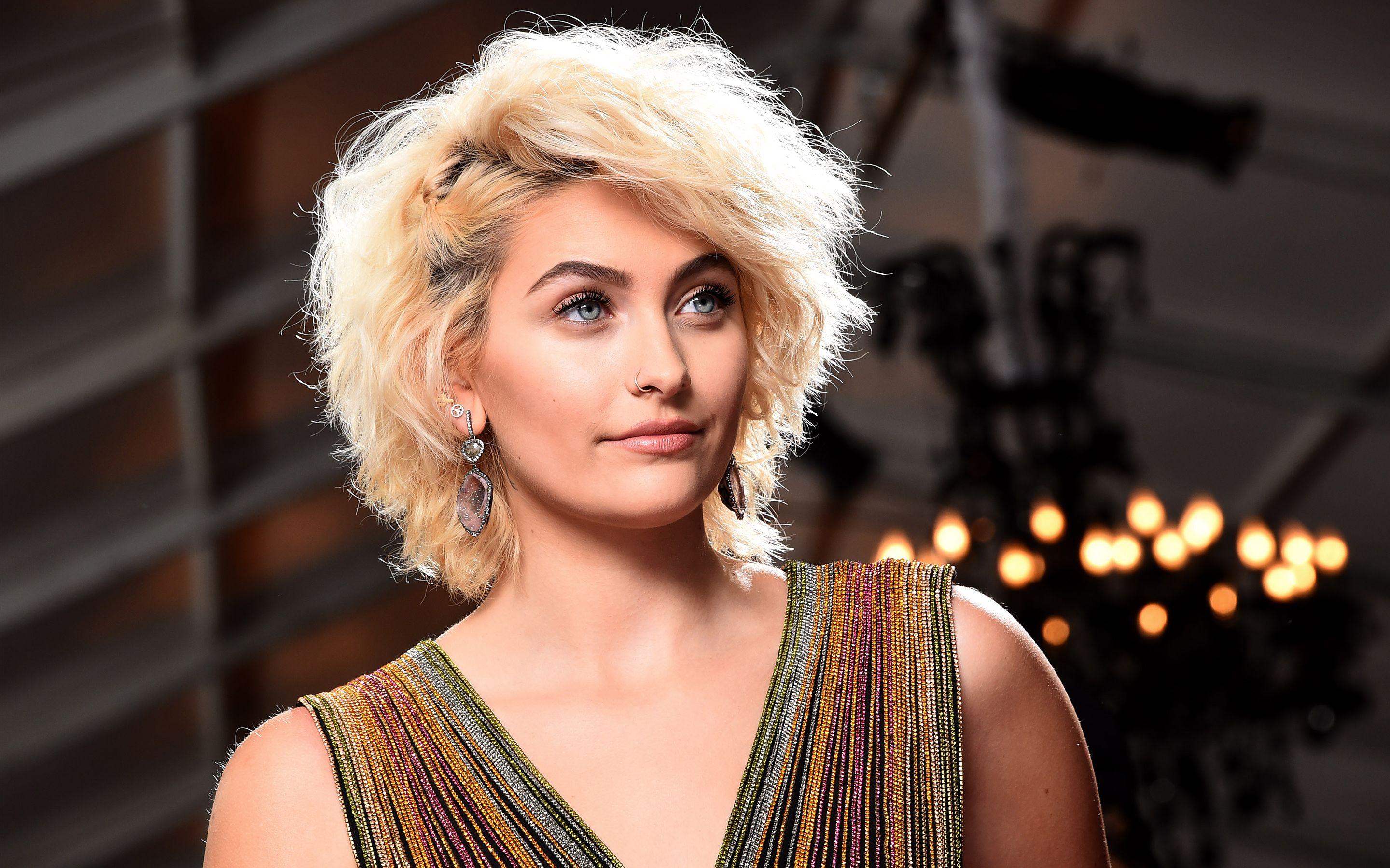 2880x1800 Paris Jackson Wallpaper