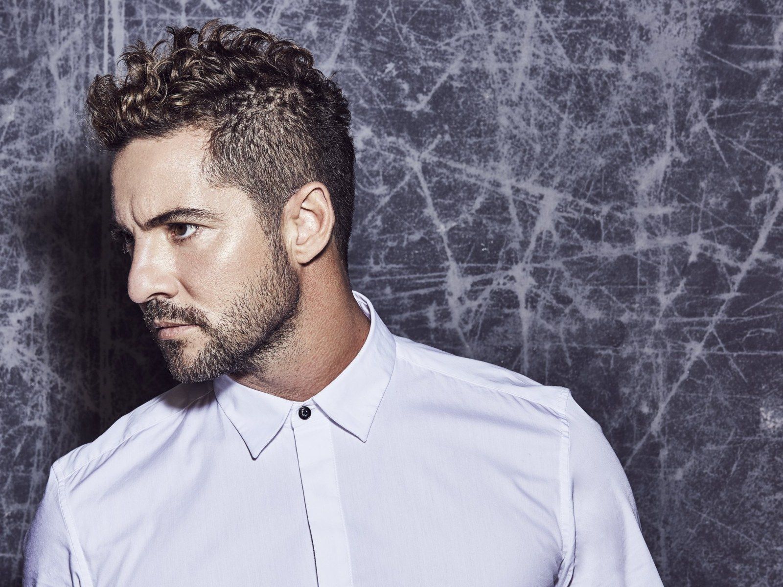 1600x1200 David Bisbal Launches 'Hijos Del Mar', Most Anticipated Studio Album After Two Year Absence