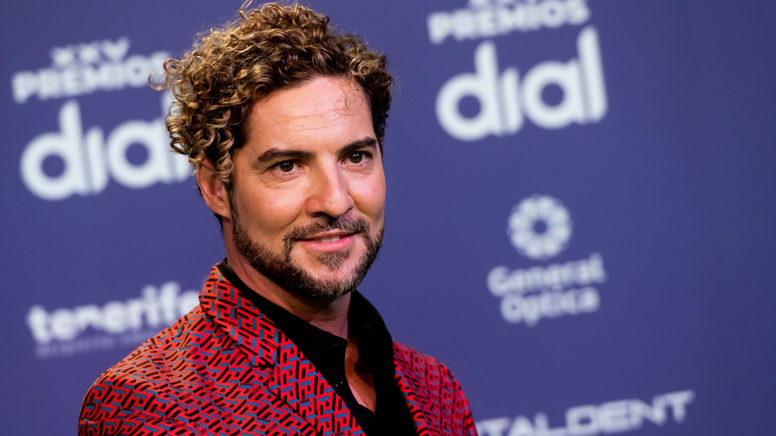 2560x1440 David Bisbal, conoce su moderna casa en Madrid