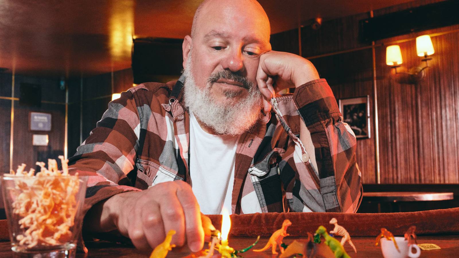 1600x900 David Cross: The (Weird) Gift That Keeps on Giving