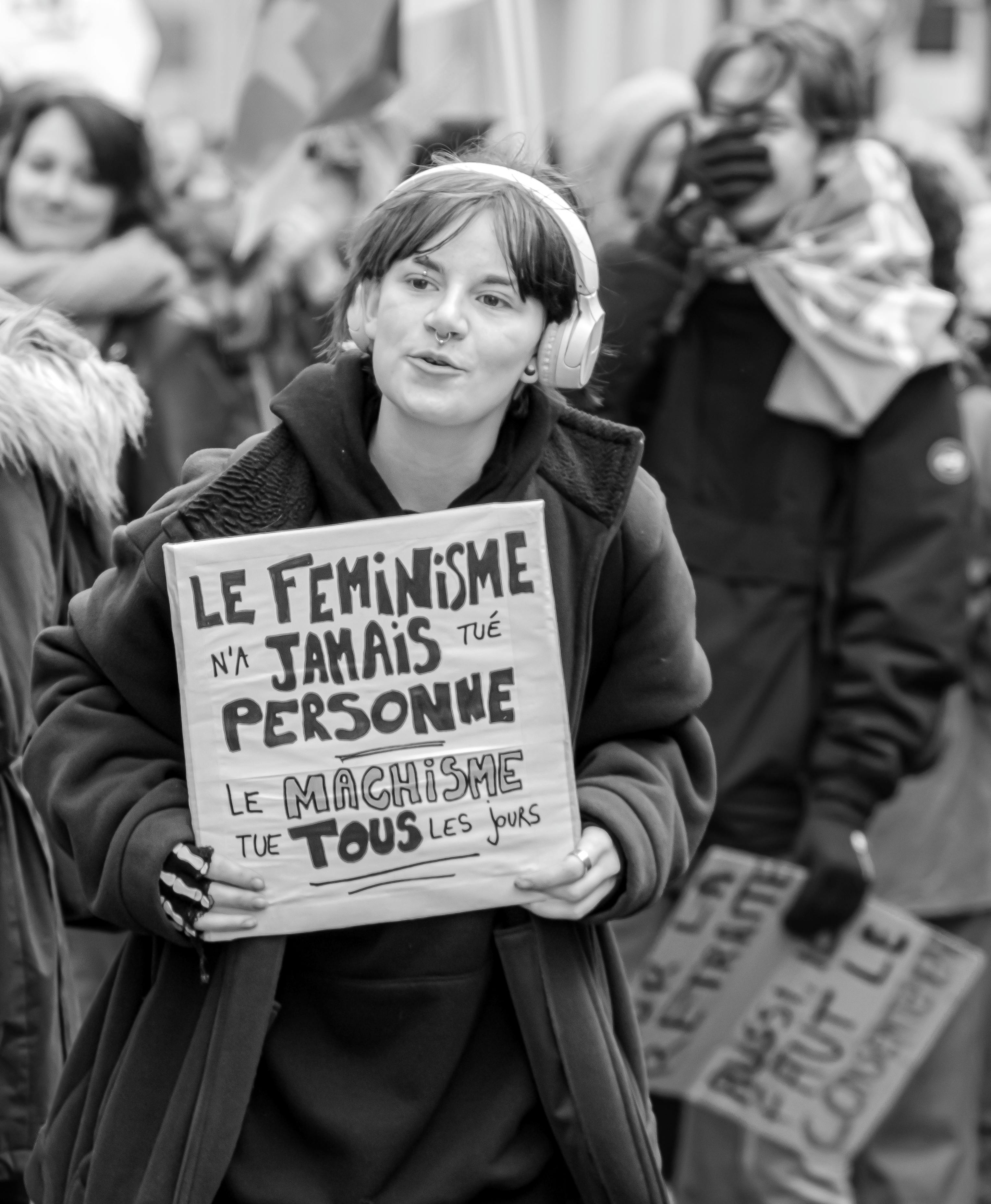 3054x3713 Young Woman with Feminist Banner · Free
