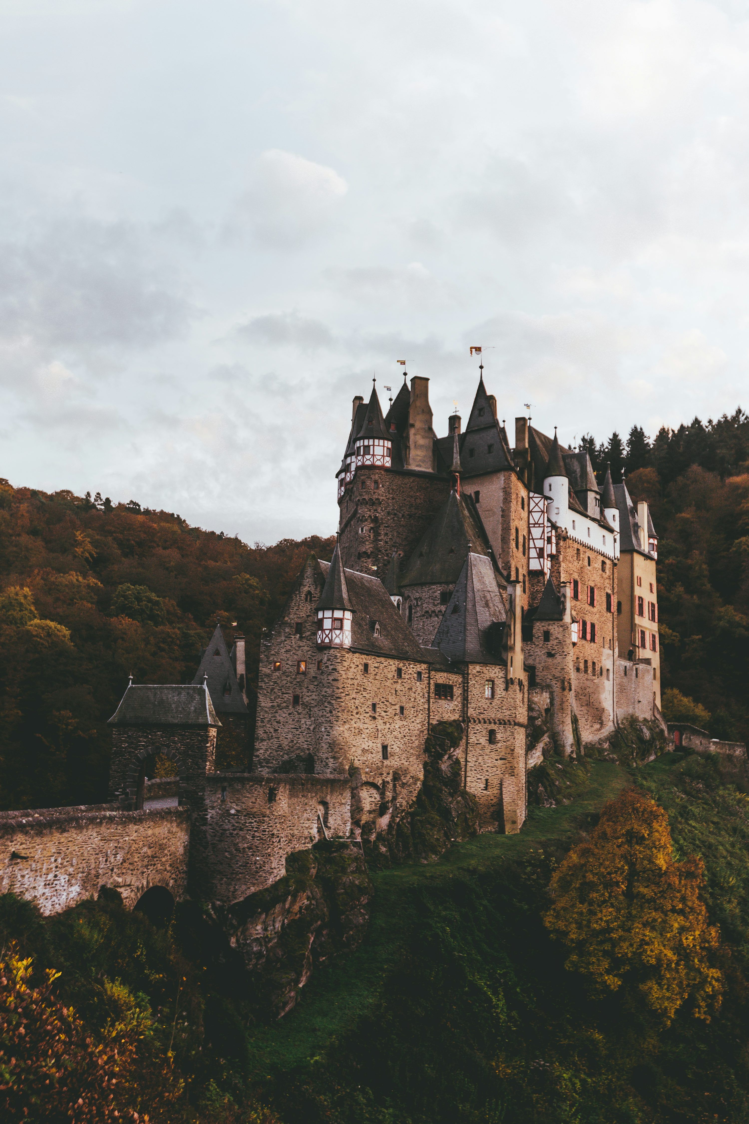 3000x4501 Medieval Castle Picture. Download Free Image
