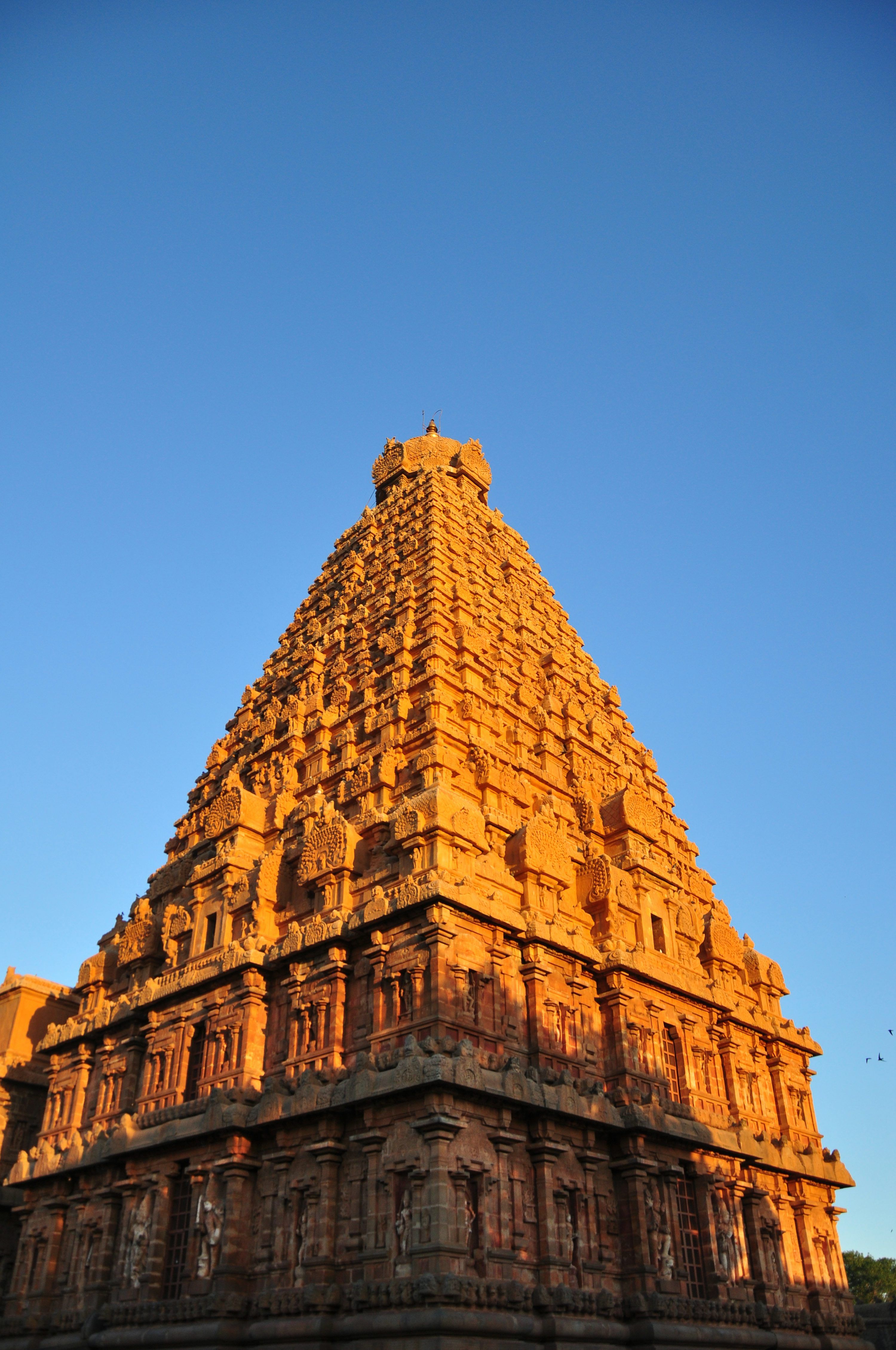 3000x4517 Shiva Temple Picture. Download Free Image