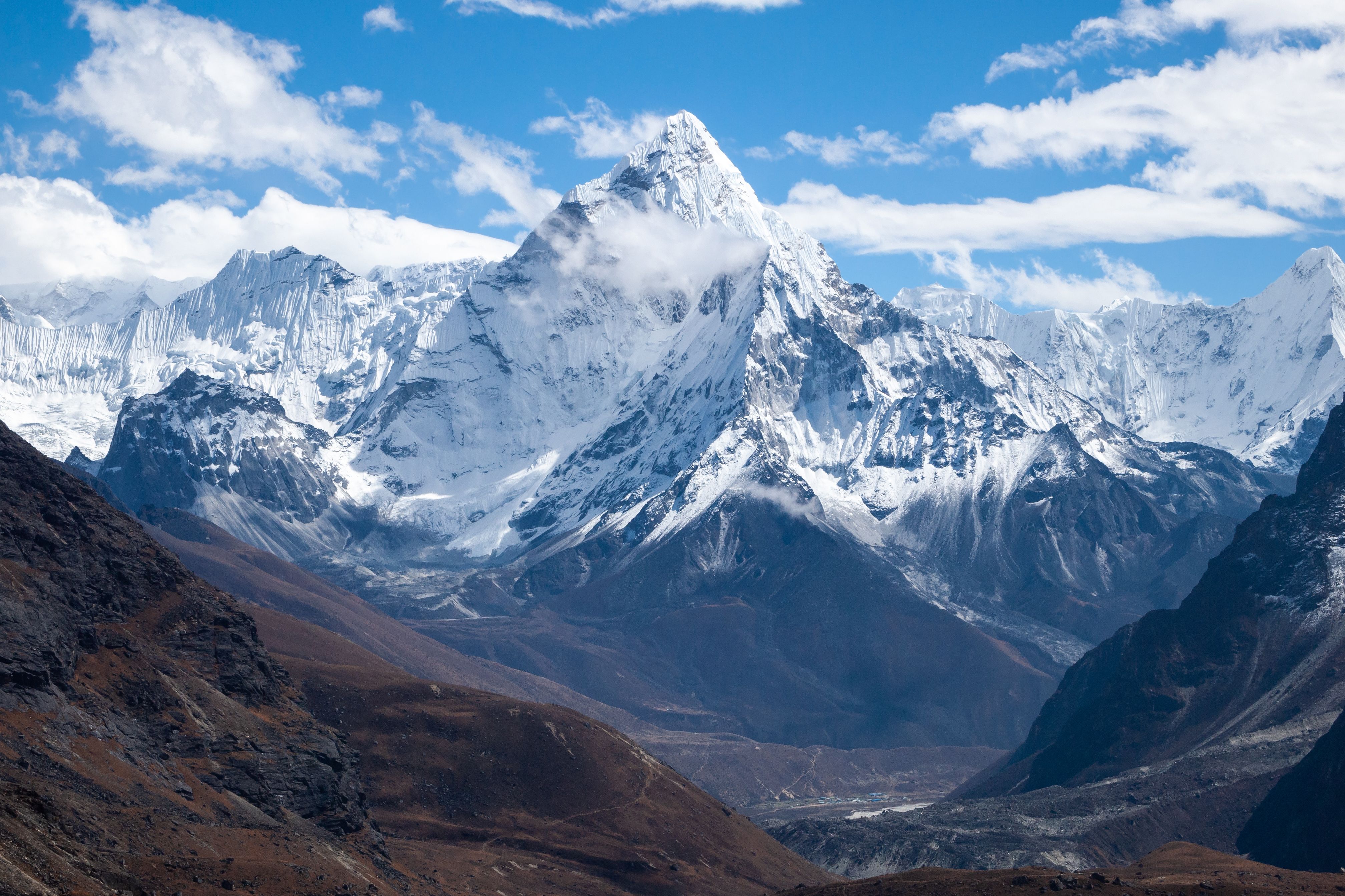 4032x2688 Himalayas, Ama Dablam