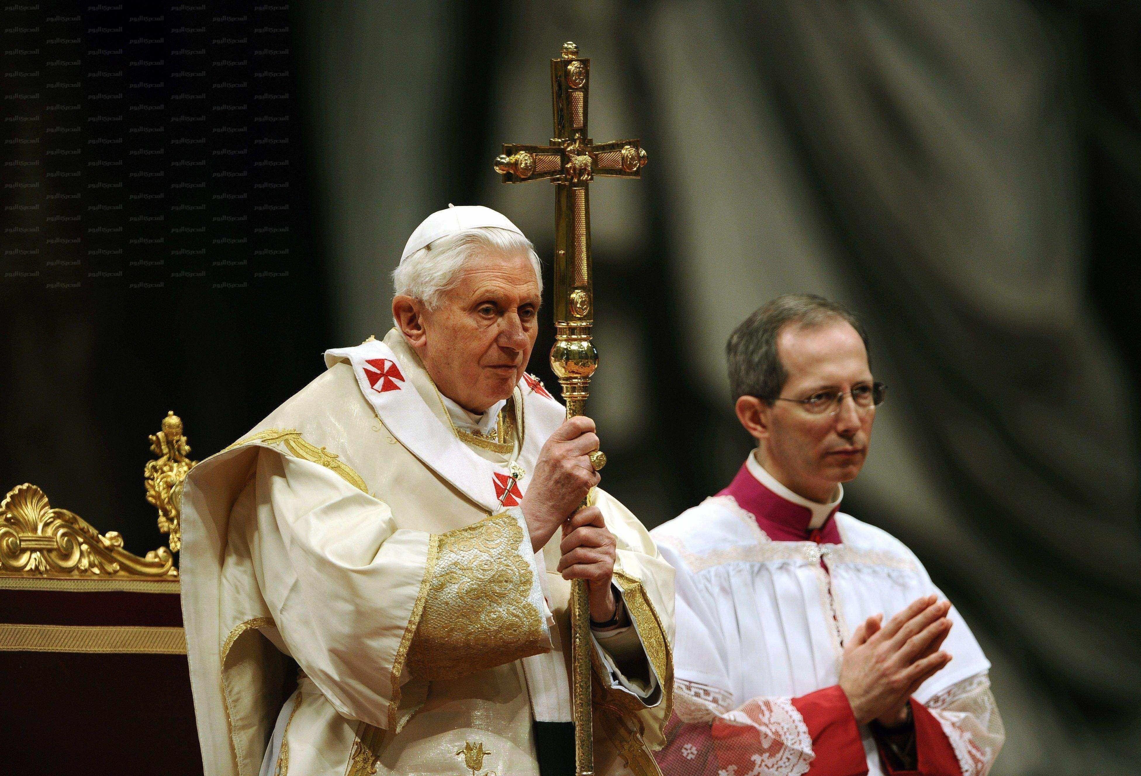 3904x2656 Pope Benedict Wallpaper