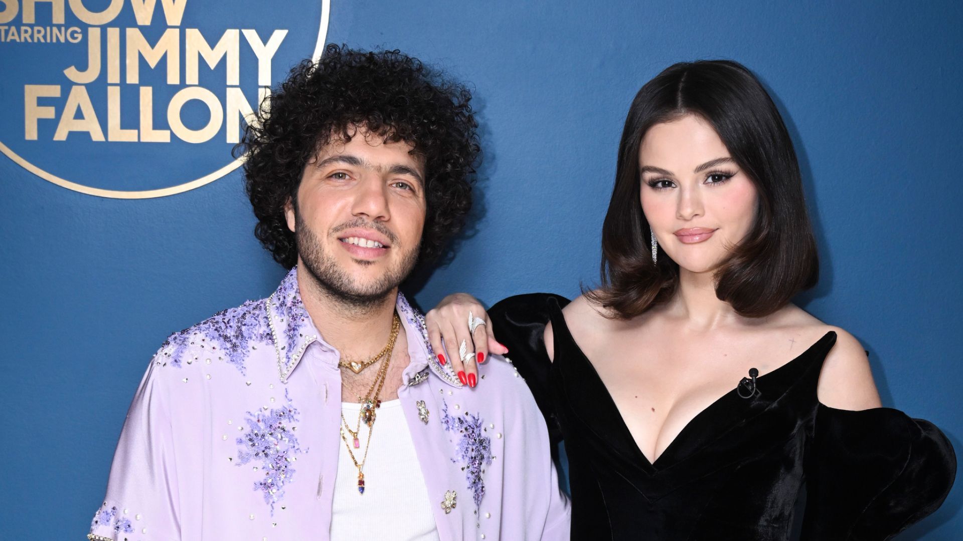 1920x1080 Selena Gomez Gives a Candid Look at Her and Benny Blanco's Life in New Instagram Pics