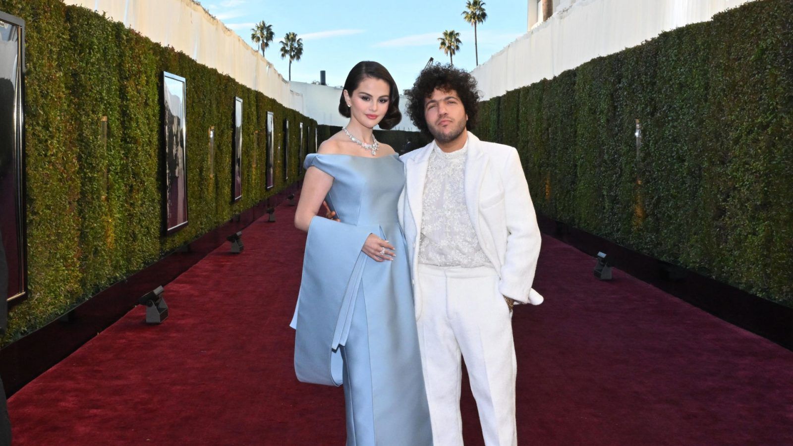 1600x900 Selena Gomez and Benny Blanco: The wedding details we know