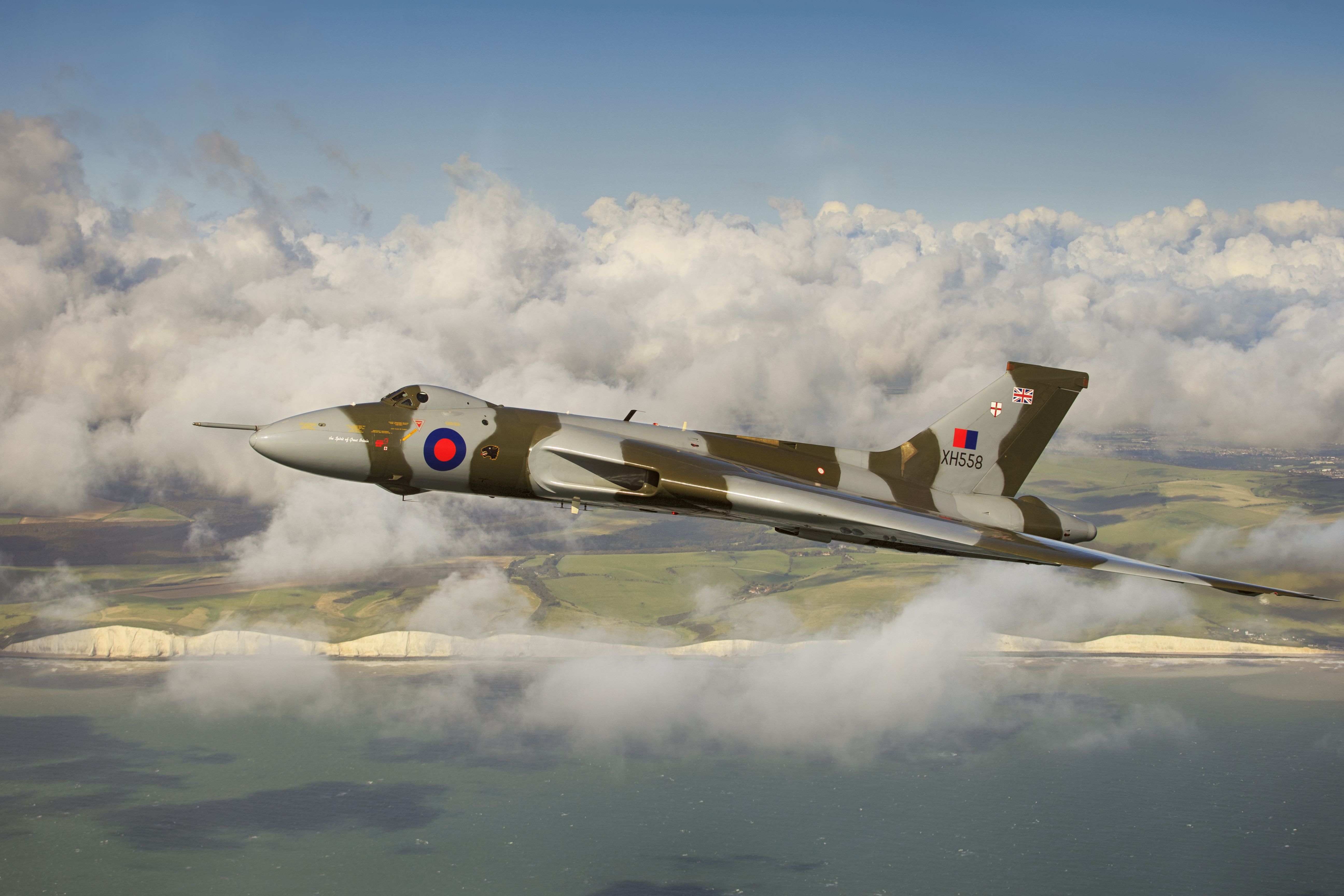 5184x3456 Poll: Which Avro Vulcan photograph do you prefer? Westminster Collection