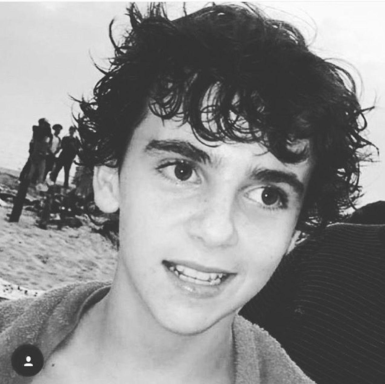 1270x1265 Jack Dylan Grazer Wallpaper