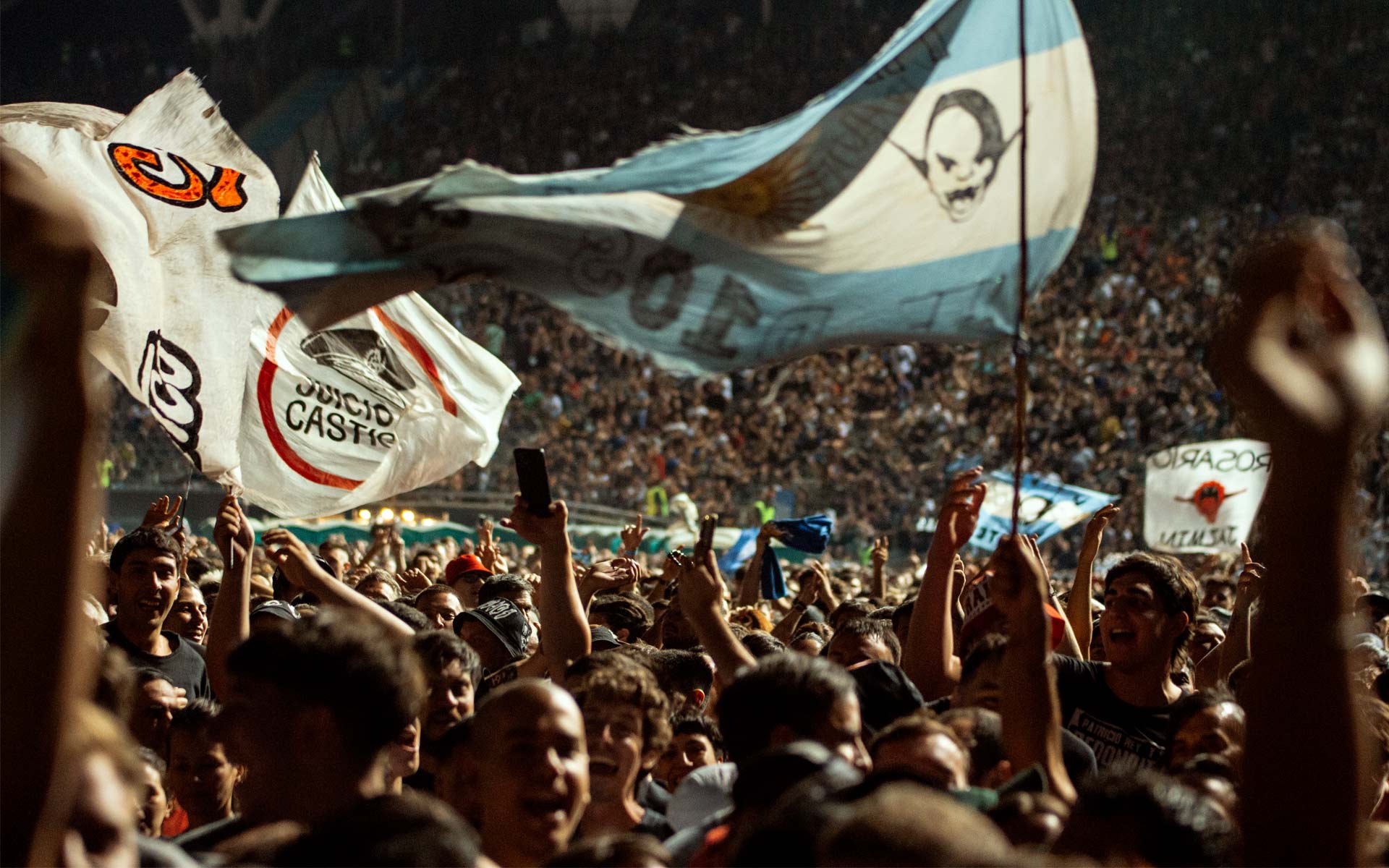1920x1200 Los Piojos en La Plata: postales del 6° ritual