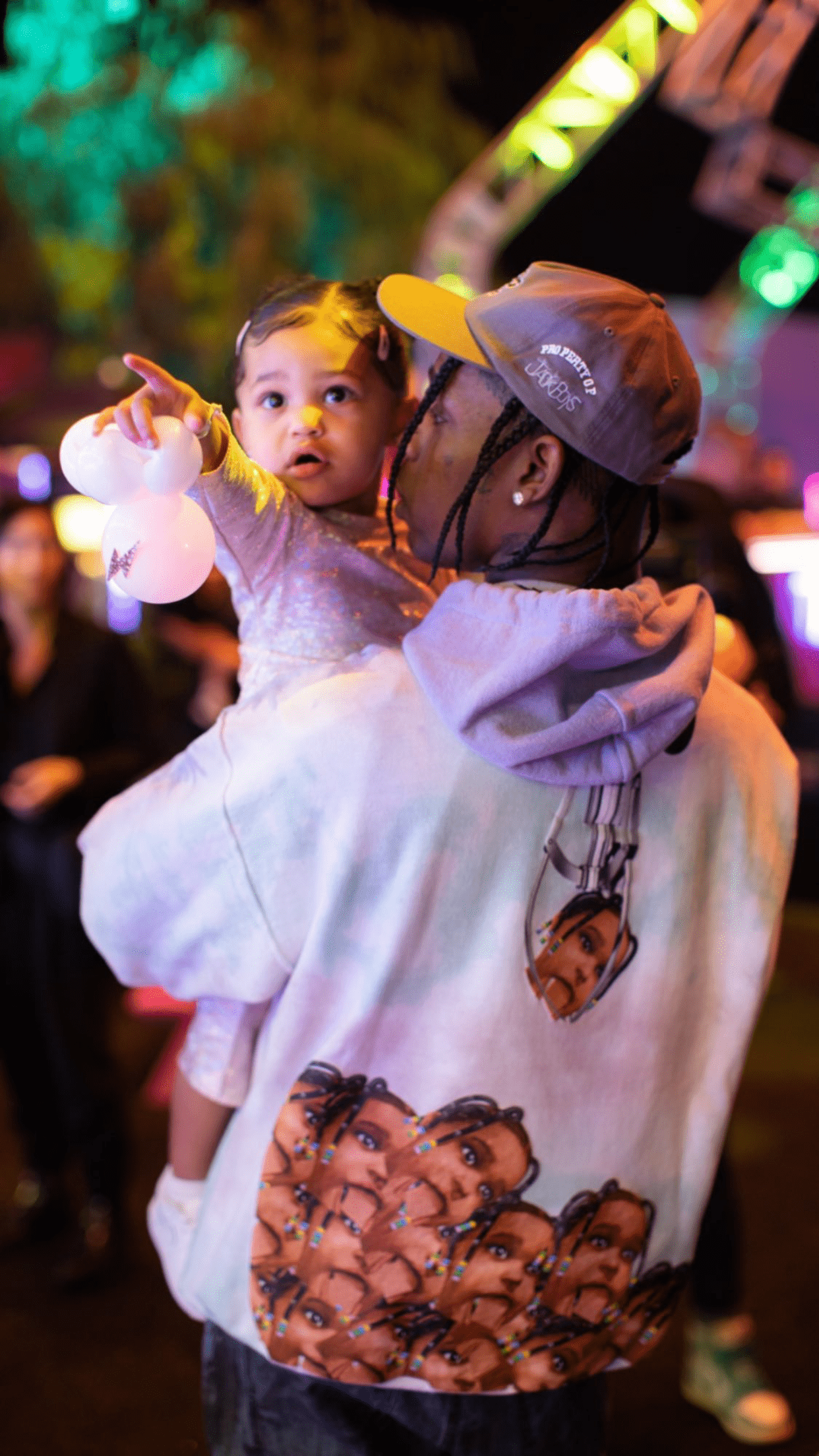 1242x2208 Stormi webster. Travis scott