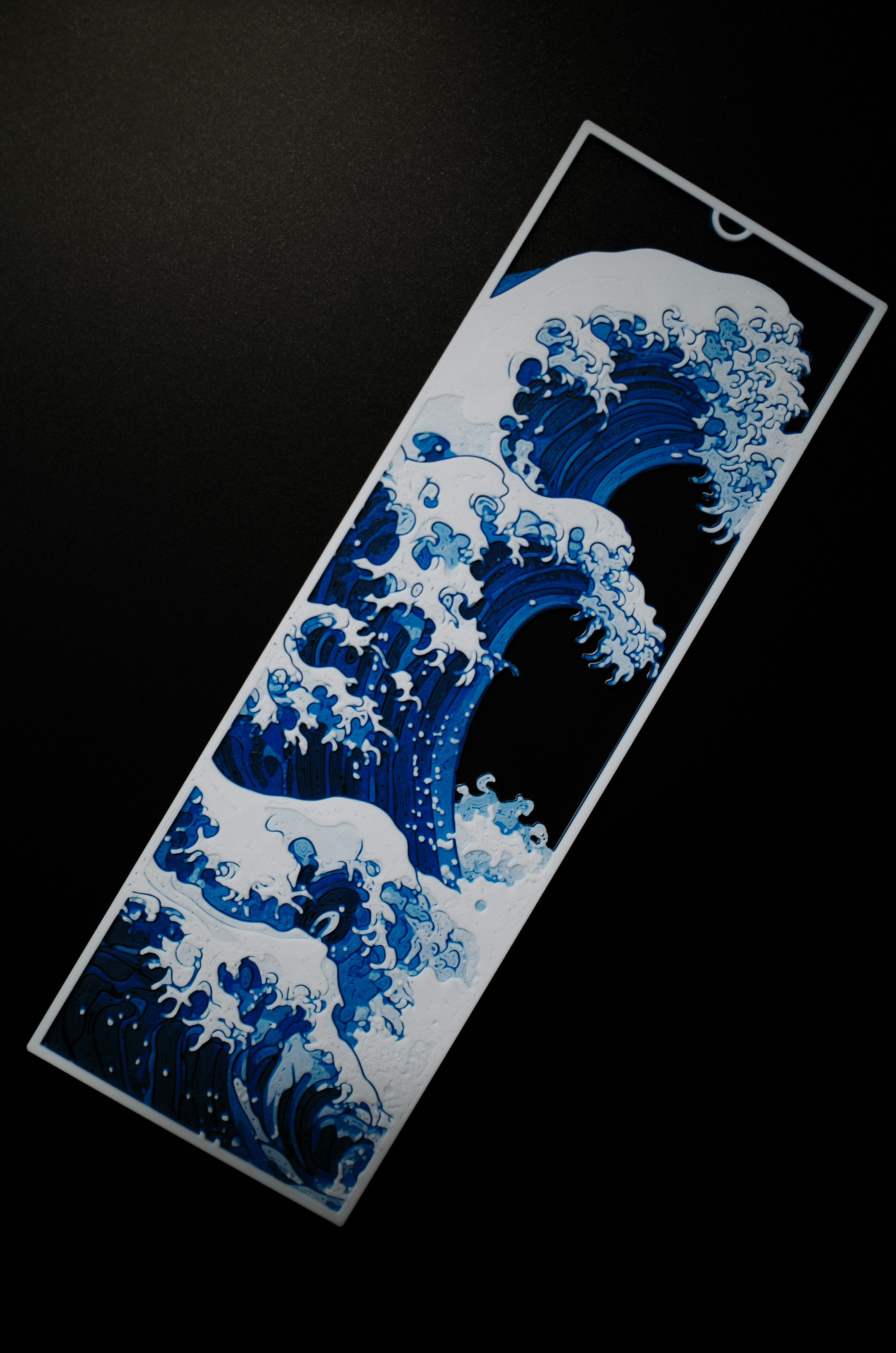 3000x4530 A Bookmark Featuring A Wave Inspired Design. Photo