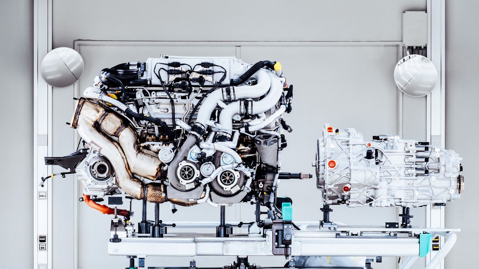 1600x900 Here's What Makes The Bugatti W16 Engine So Incredible