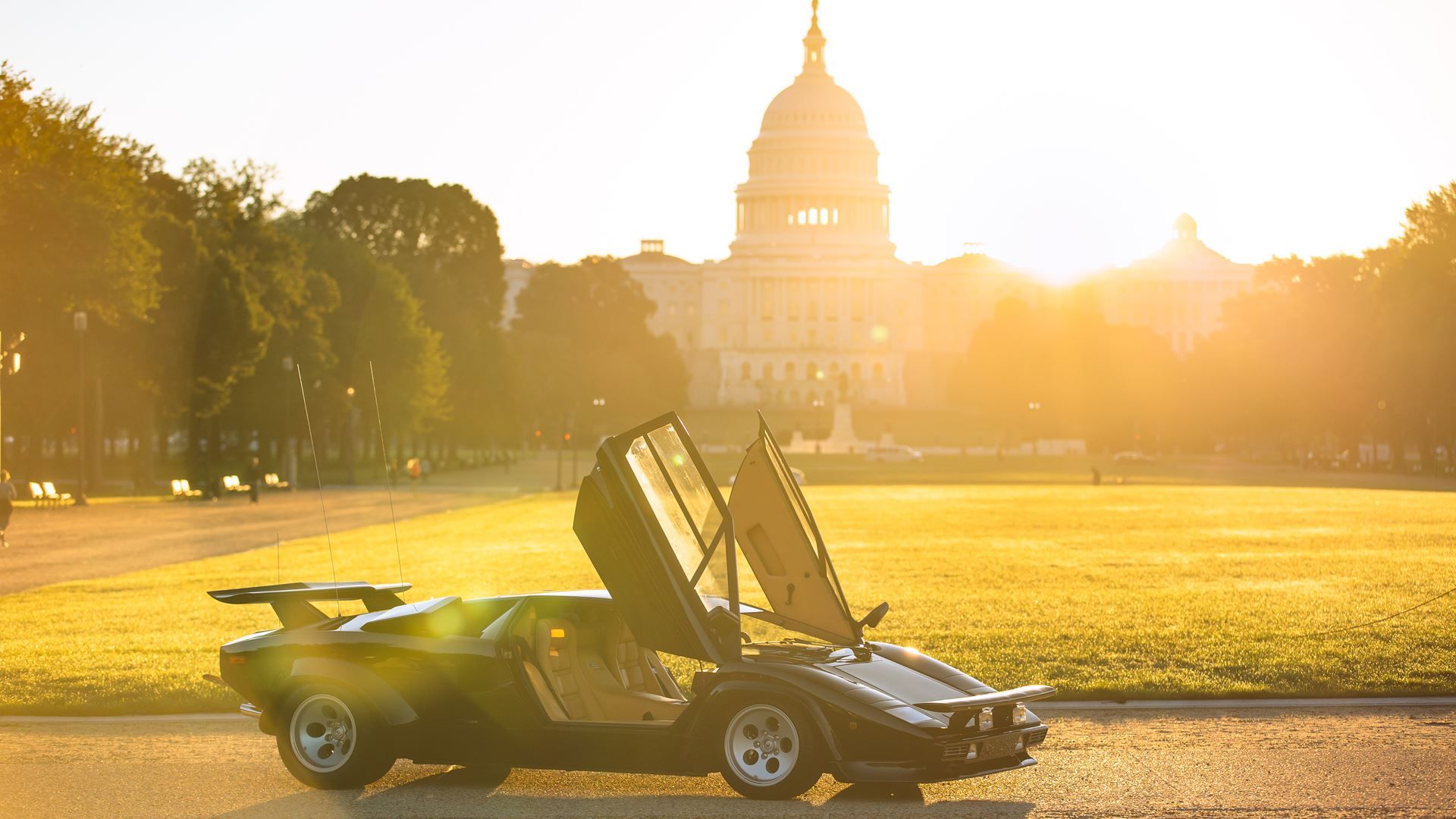 1920x1080 The 1979 Lamborghini Countach LP 400 S from the 1981 movie The Cannonball Run makes history