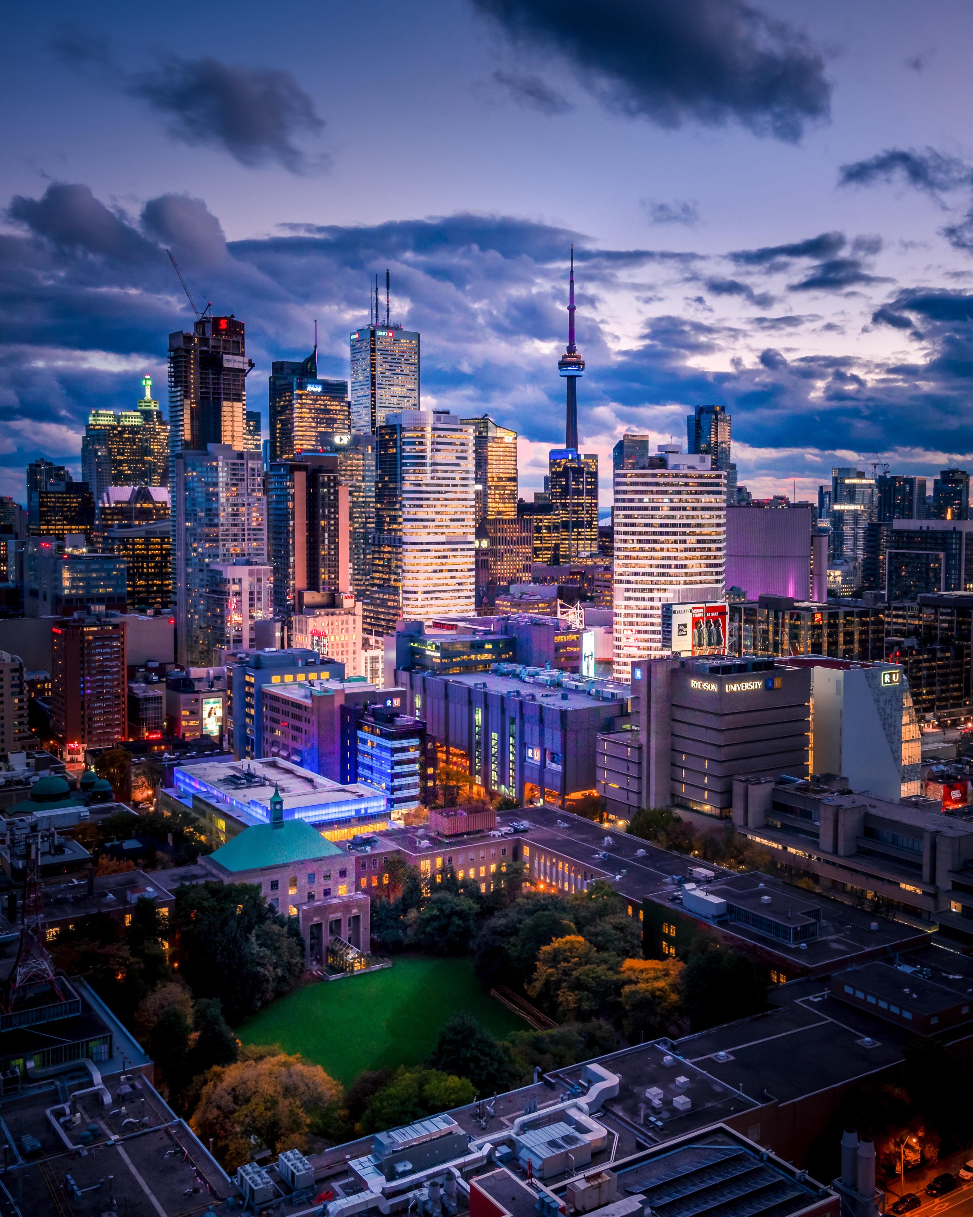 3299x4124 Toronto, Canada