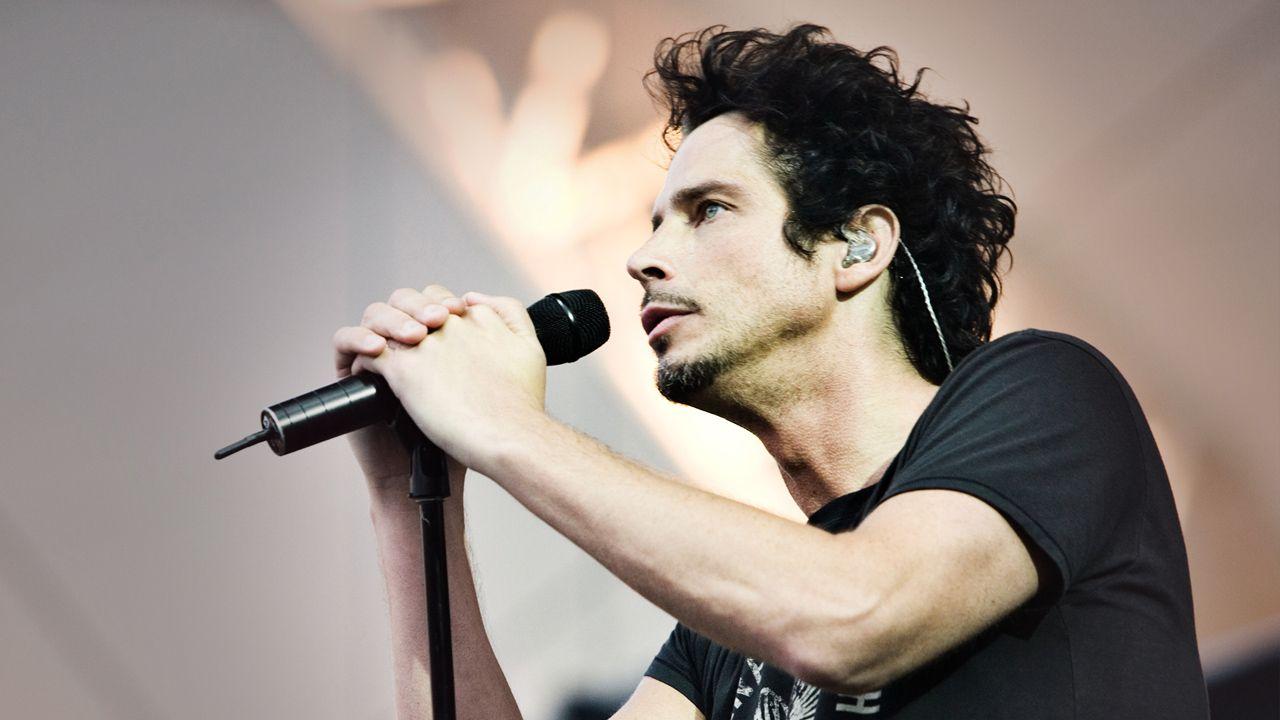 Chris Cornell Wallpapers - Top Free Chris Cornell Backgrounds