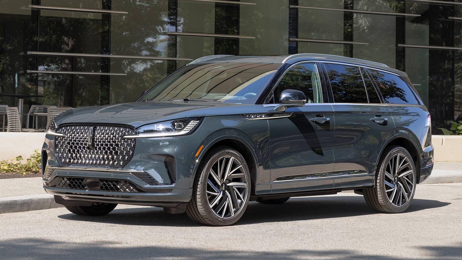 1600x900 Lincoln Aviator Image: Interior And Exterior Gallery