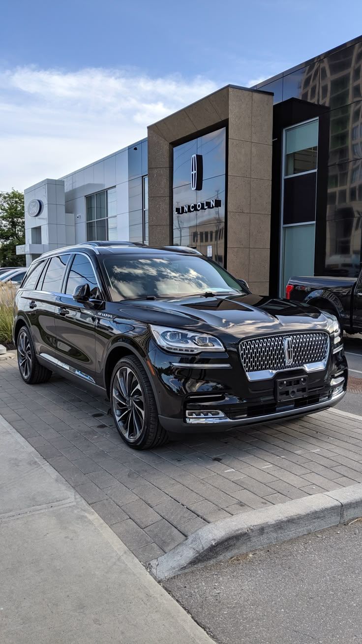 736x1308 Lincoln Aviator HD mobile wallpaper