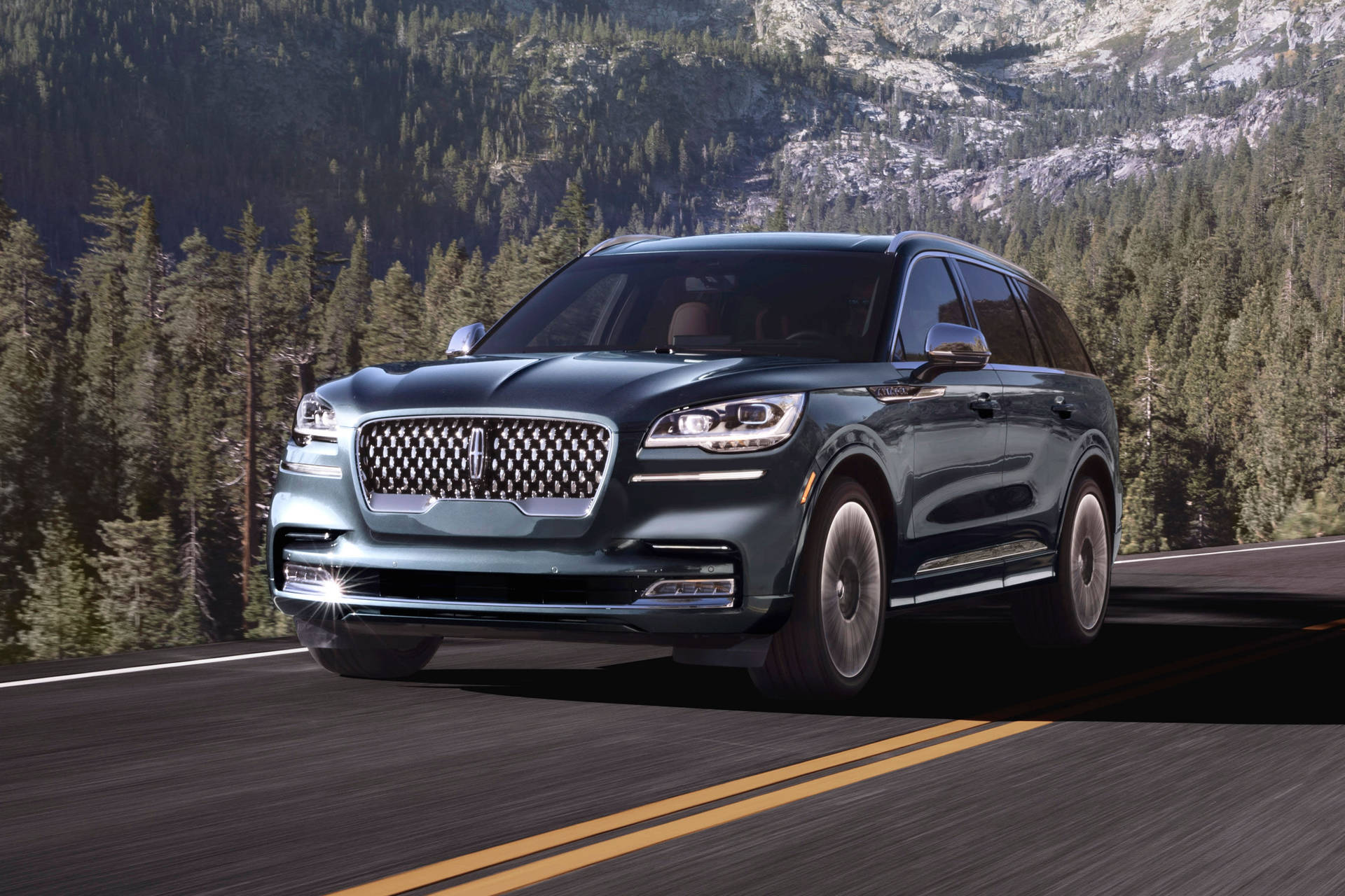 1920x1280 Lincoln Car Picture