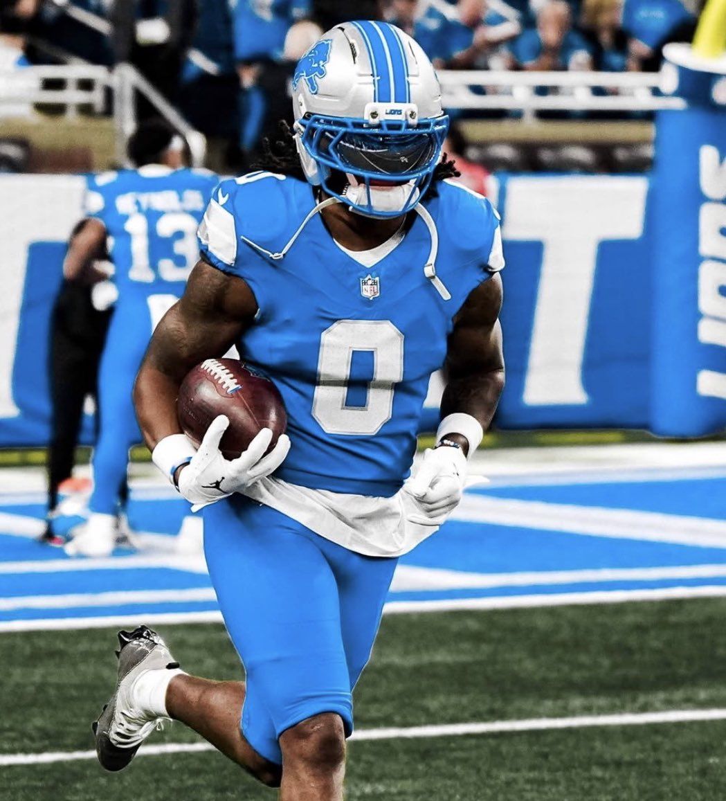1049x1157 Jahmyr Gibbs and every RB better than him