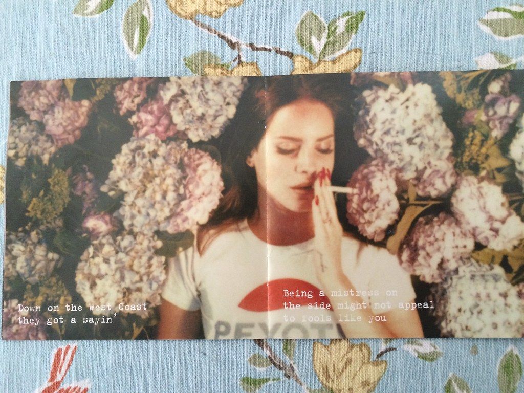 1024x768 Lana Del Rey, Ultraviolence liner