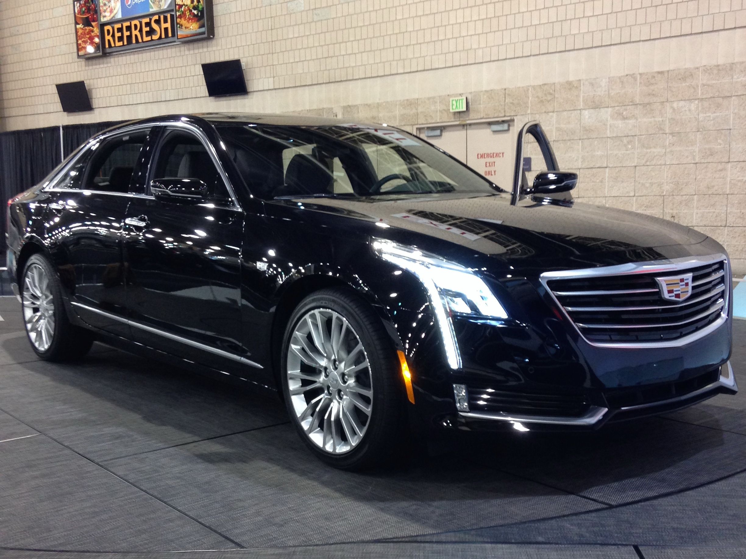 2448x1836 Cadillac CT6 front