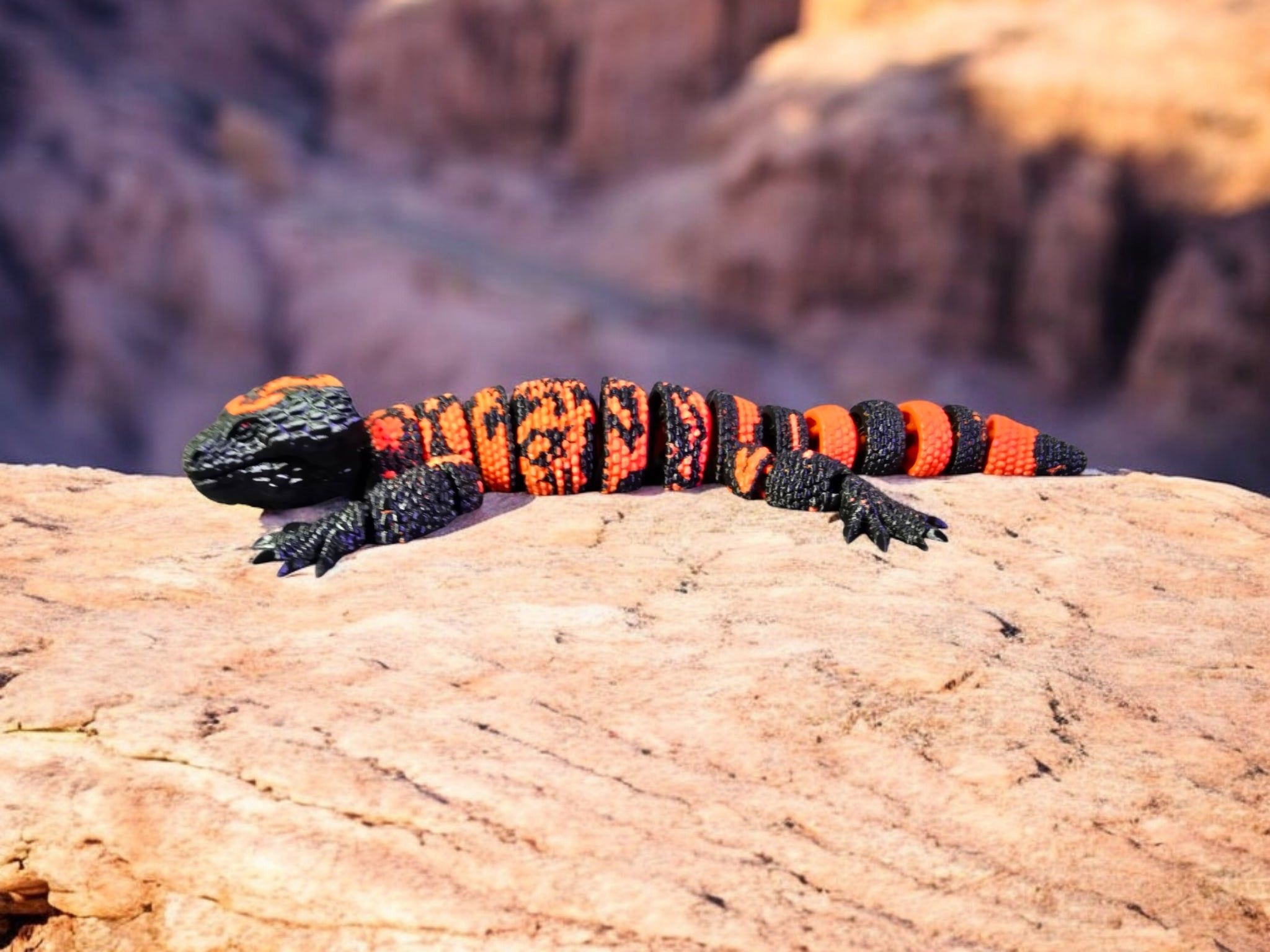 2048x1536 Realistic Gila Monster