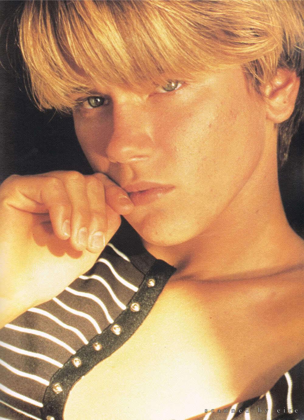 1000x1380 Picture of River Phoenix Of Celebrities