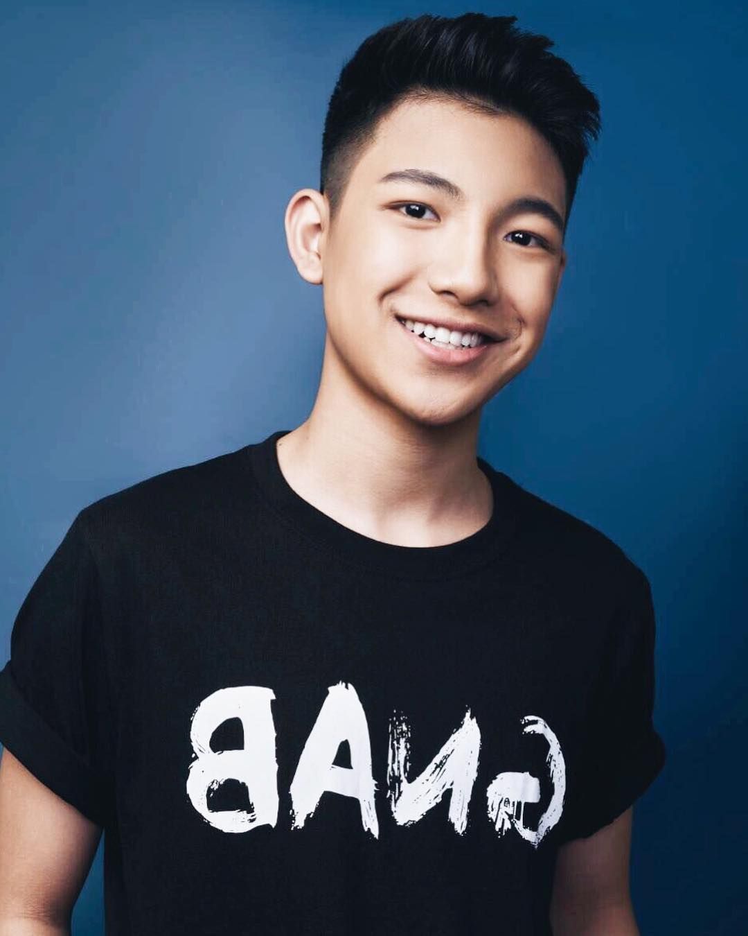 1080x1350 Darren Espanto ideas to save today. celebrities, singer, black aesthetic wallpaper and more