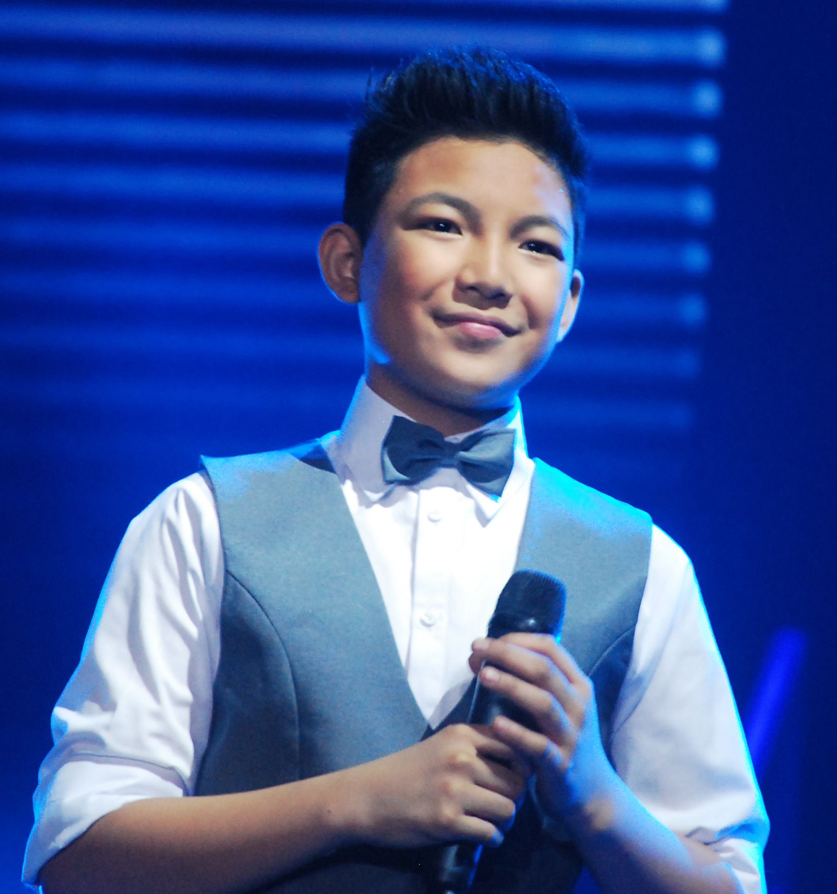1650x1763 Darren Espanto in
